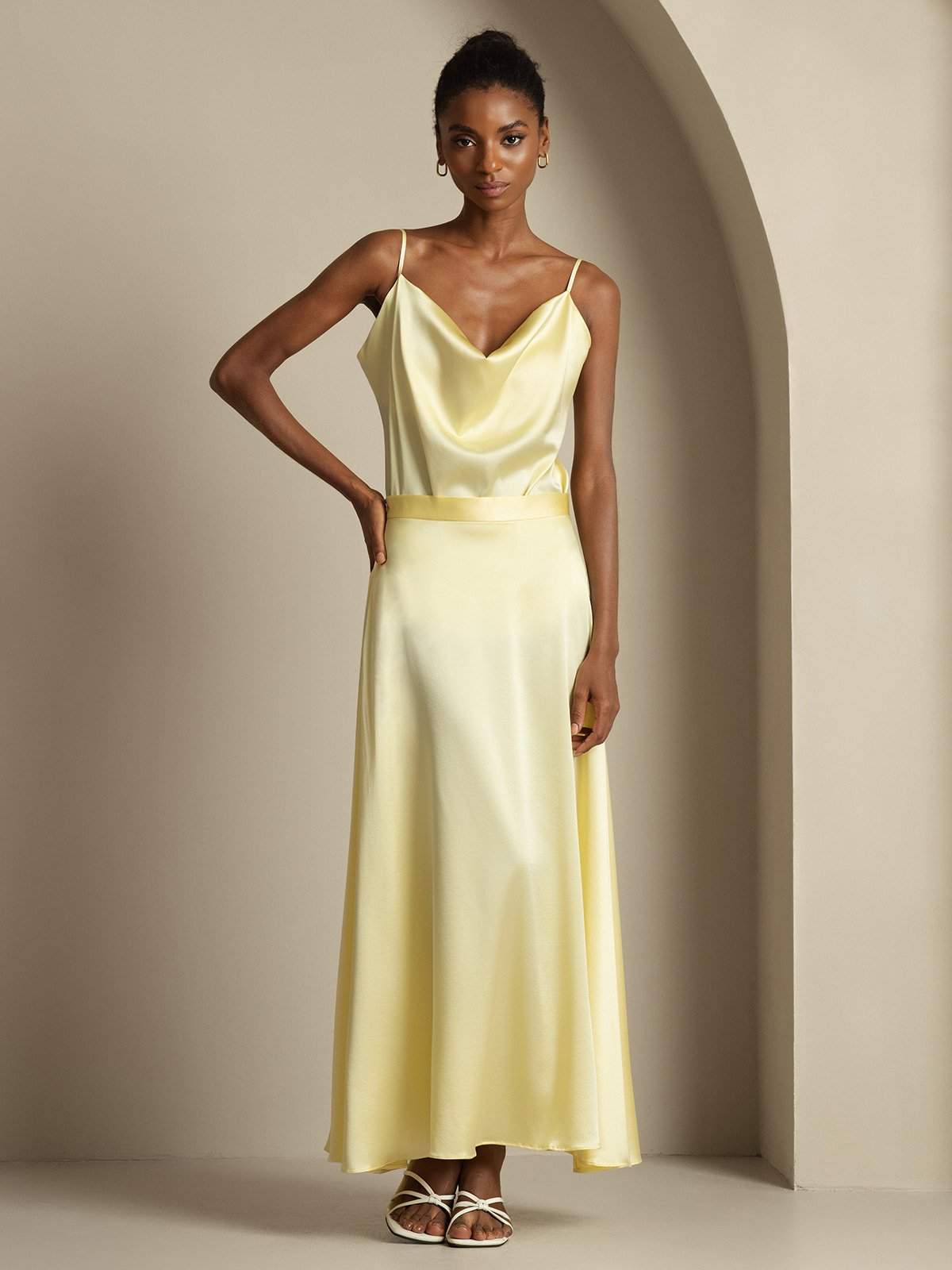 [أصفر فاتح] SilkSilky-SA 19Momme الحرير فتحة عنق بثنيات ملفوفة Women''s Outfit Sets 003,