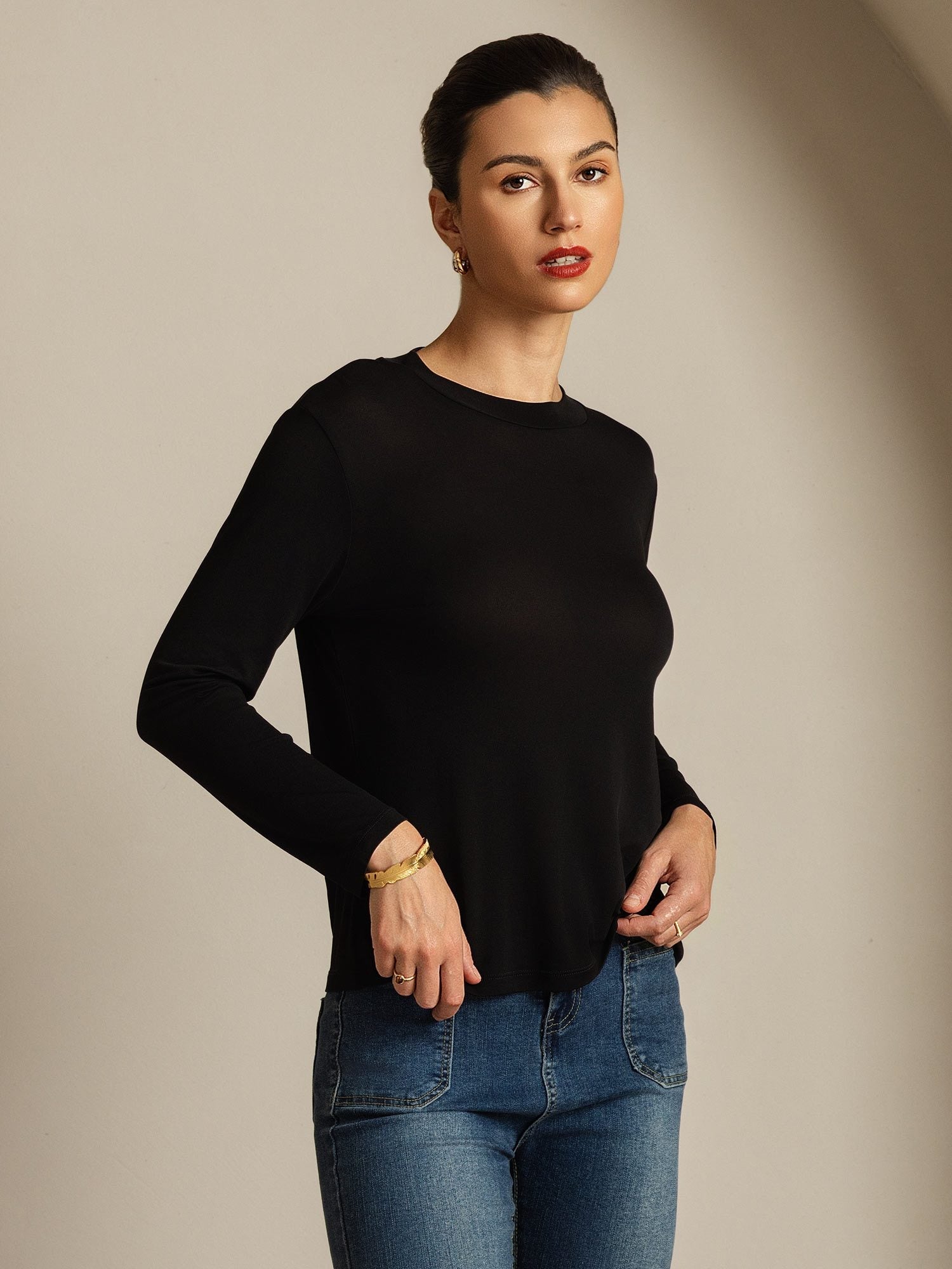 [أسود] SilkSilky-SA الحرير الخالص Womens T-Shirt 006
