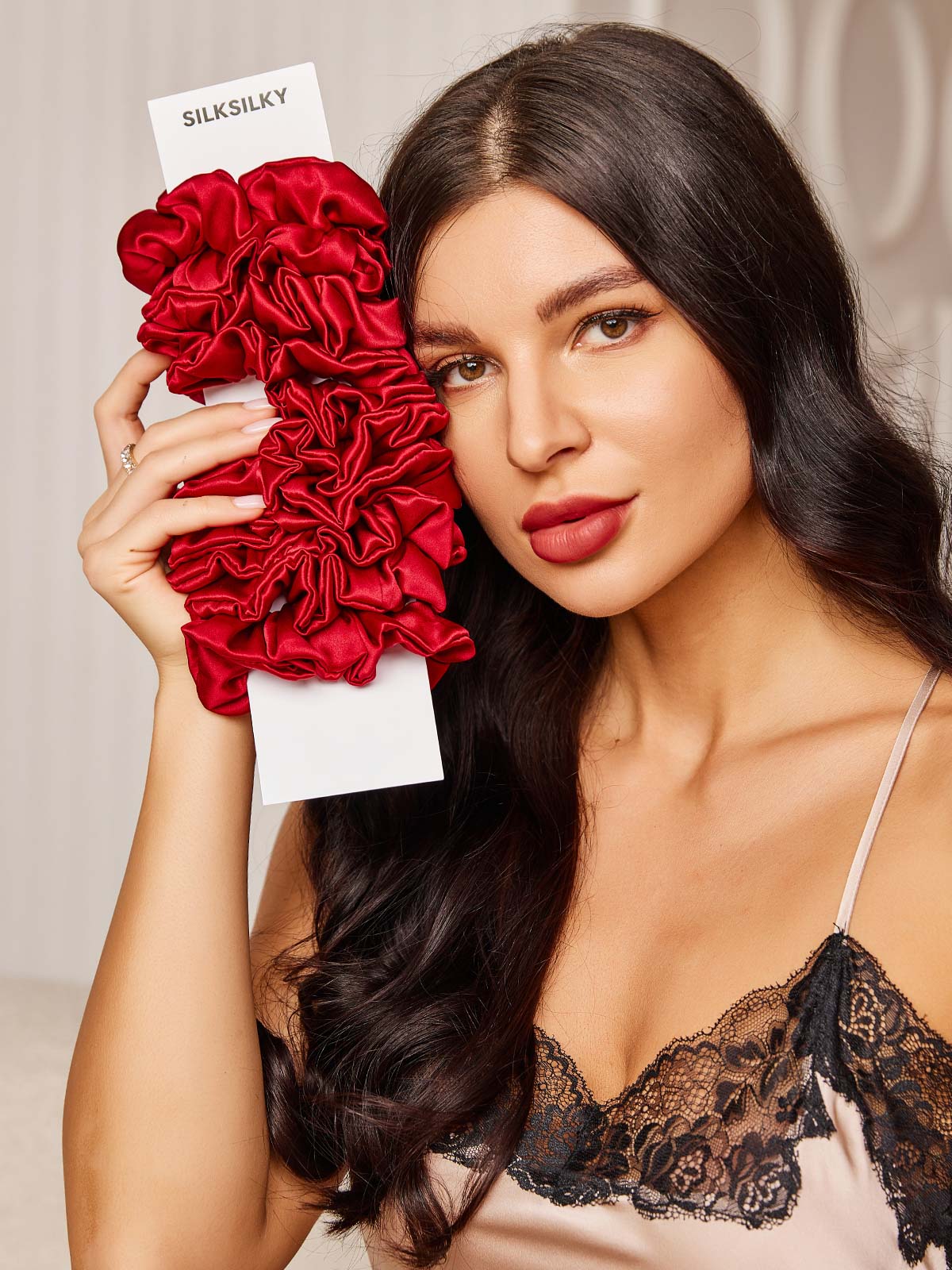 [خمر] SilkSilky-SA 19Momme Scrunchie 001