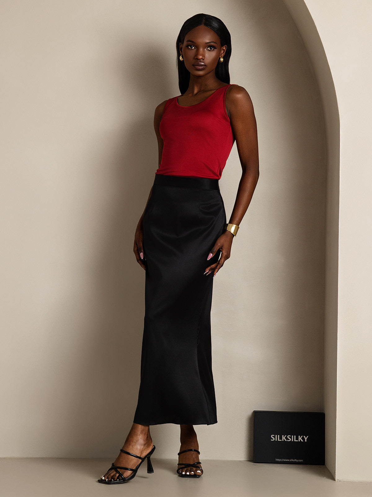 [خمر] SilkSilky-SA محبوك الحرير رقبة مستديرة تي شيرت نسائية 007,