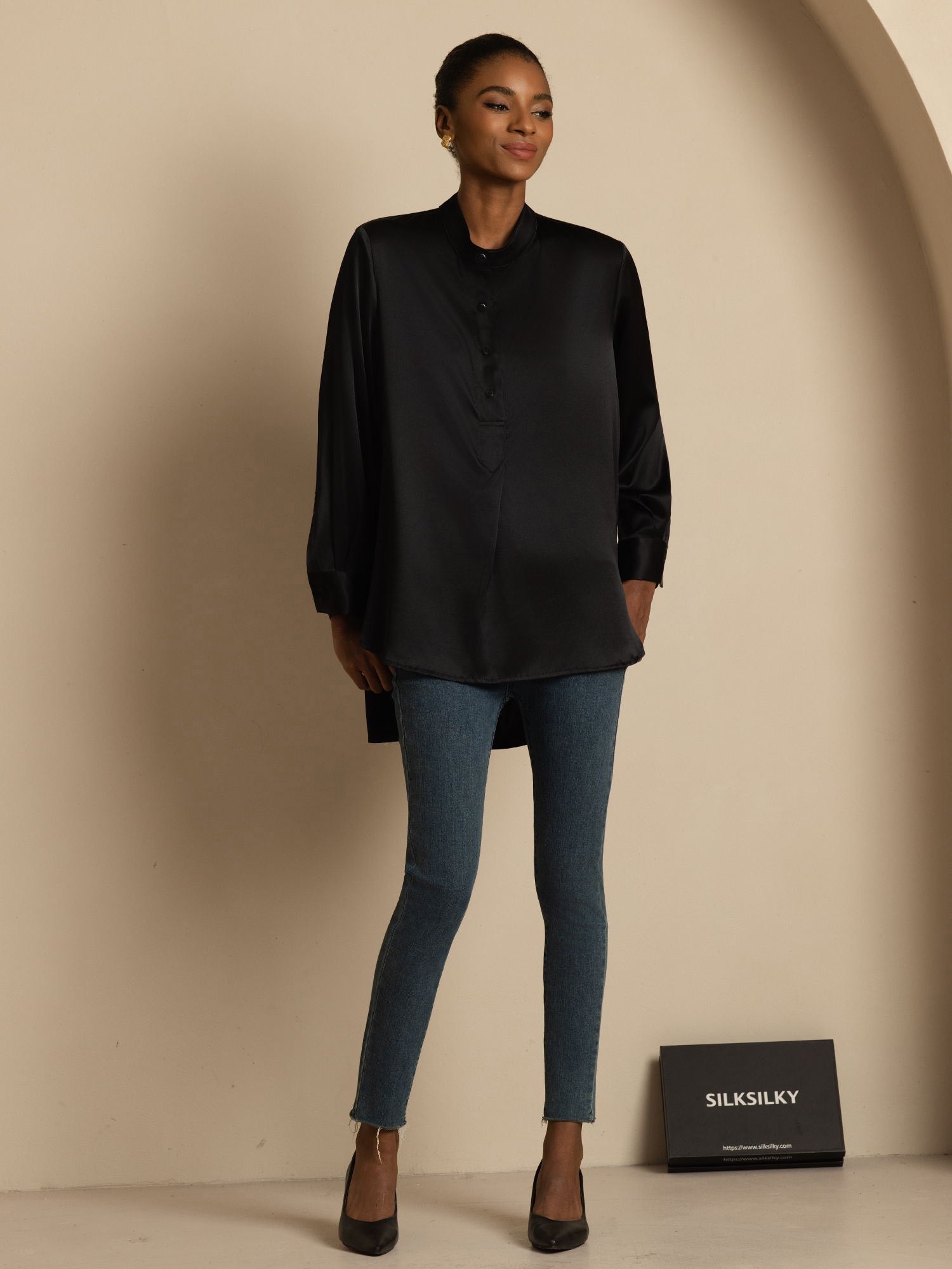 [أسود] SilkSilky-SA 19Momme الحرير الأكمام الطويلة ياقة القاع بلوزة 006