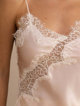 [لون القرنفل] SilkSilky-SA Spaghetti Strap V Neck كامي 004