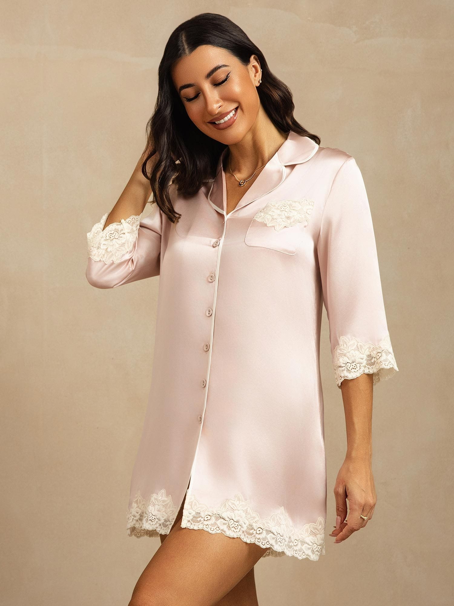 [لون القرنفل] SilkSilky-SA الحرير الخالص Lapel Collar باس النوم 008