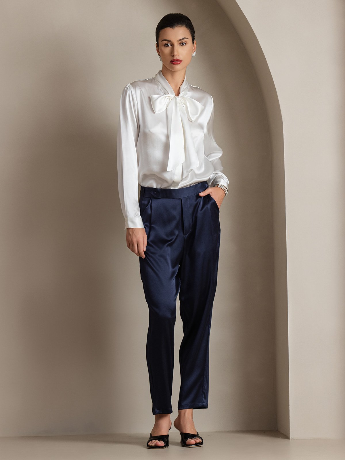 [أبيض] SilkSilky-SA 19Momme الحرير الأكمام الطويلة Blouse 004