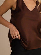 [قهوة] SilkSilky-SA Sleeveless V Neck كامي 004