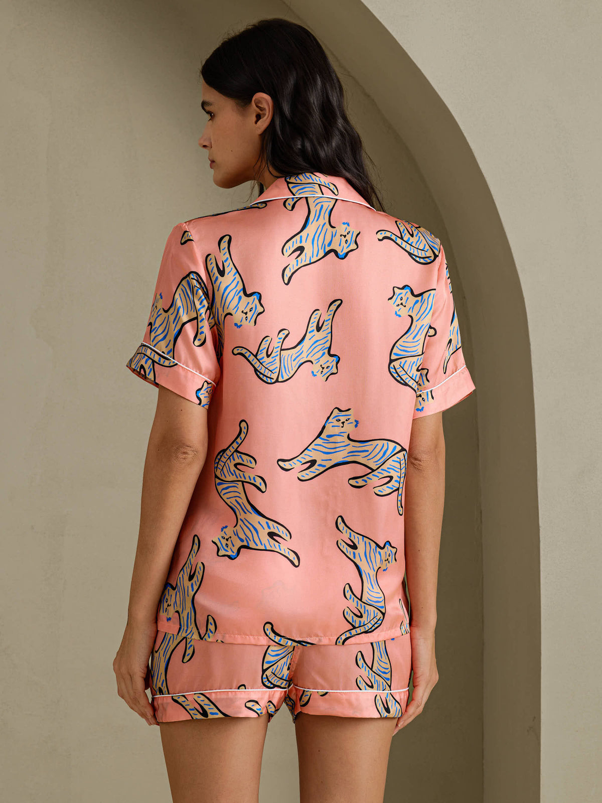 [قطة وردية] SilkSilky-SA Short Sleeve Lapel Collar طقم بيجامة نسائي 002