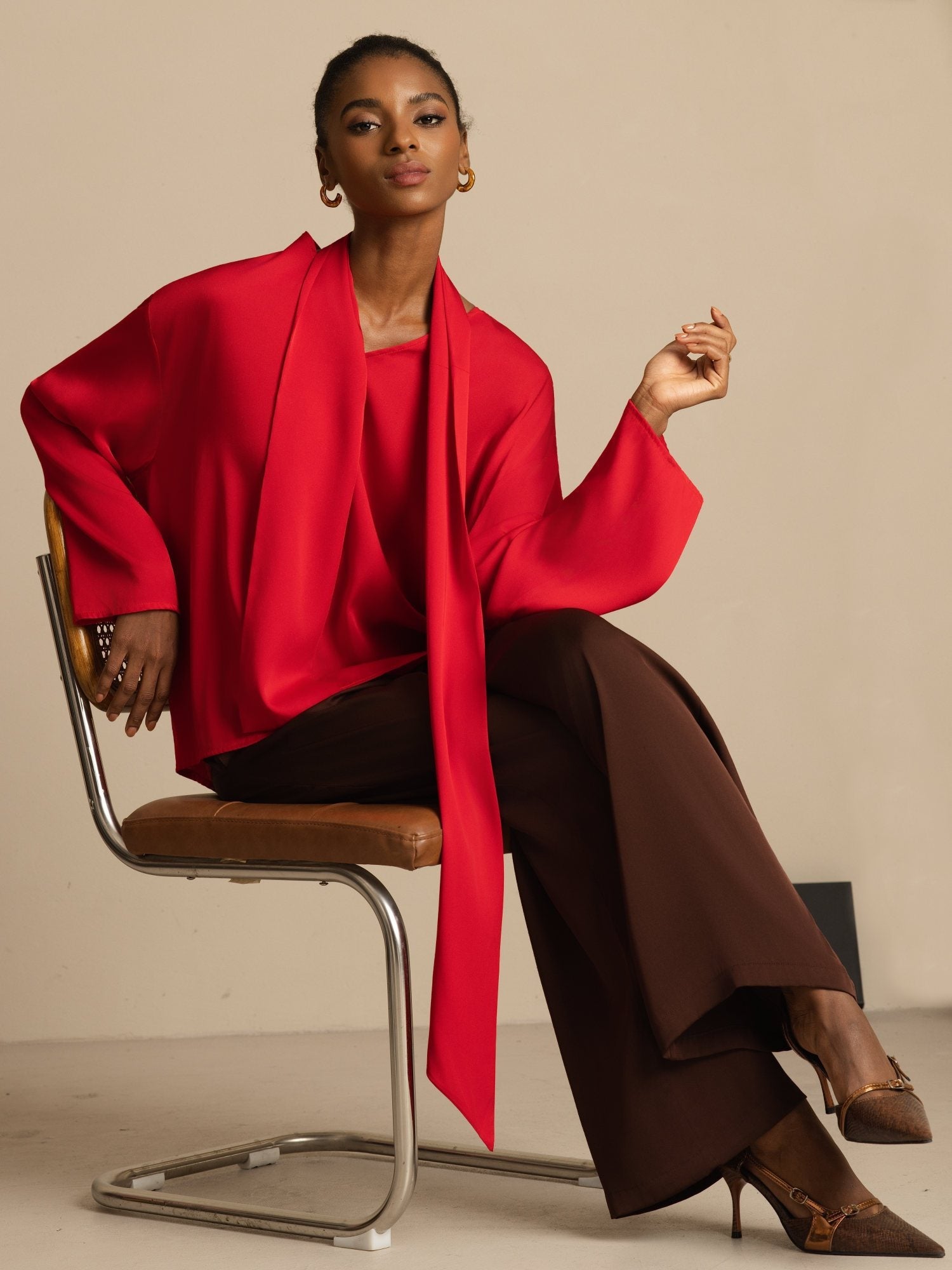 [خمر] SilkSilky-SA 19Momme الحرير الأكمام الطويلة رقبة على شكل حرف V بلوزة 001