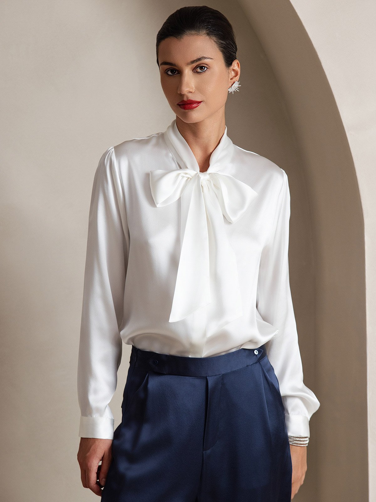 [أبيض] SilkSilky-SA 19Momme الحرير الأكمام الطويلة Blouse 001