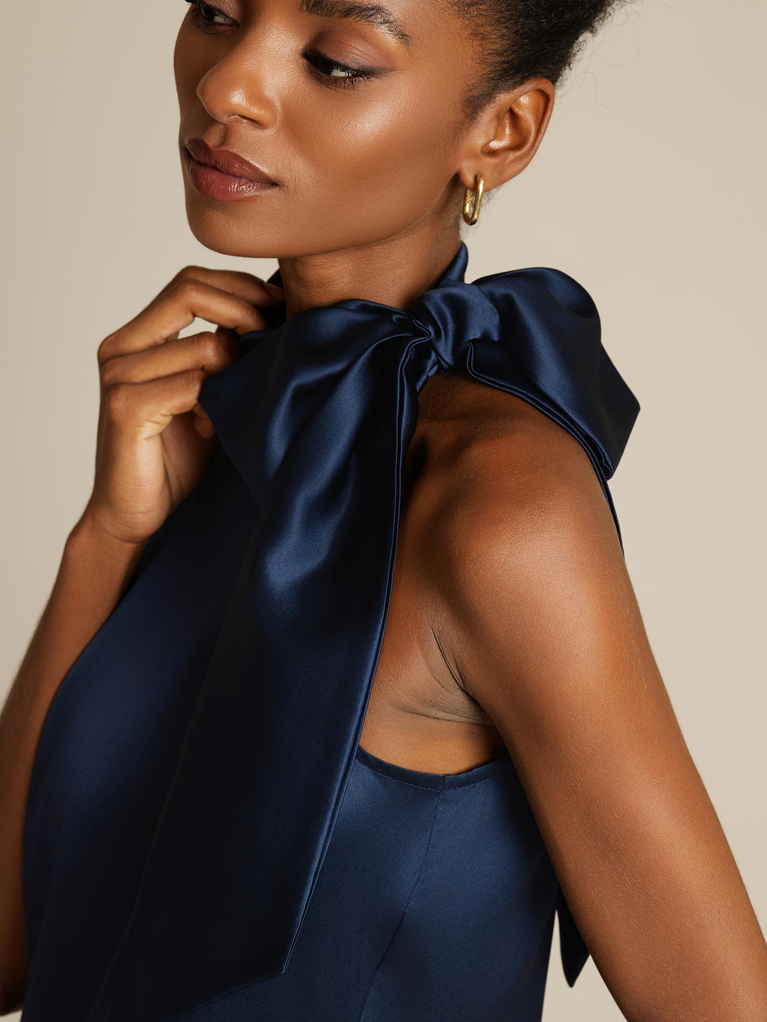 [أزرق غامق] SilkSilky-SA 19Momme الحرير تعادل الرقبة فساتين نسائية 004,