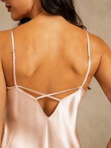 [لون القرنفل] SilkSilky-SA Sleeveless V Neck باس النوم 005