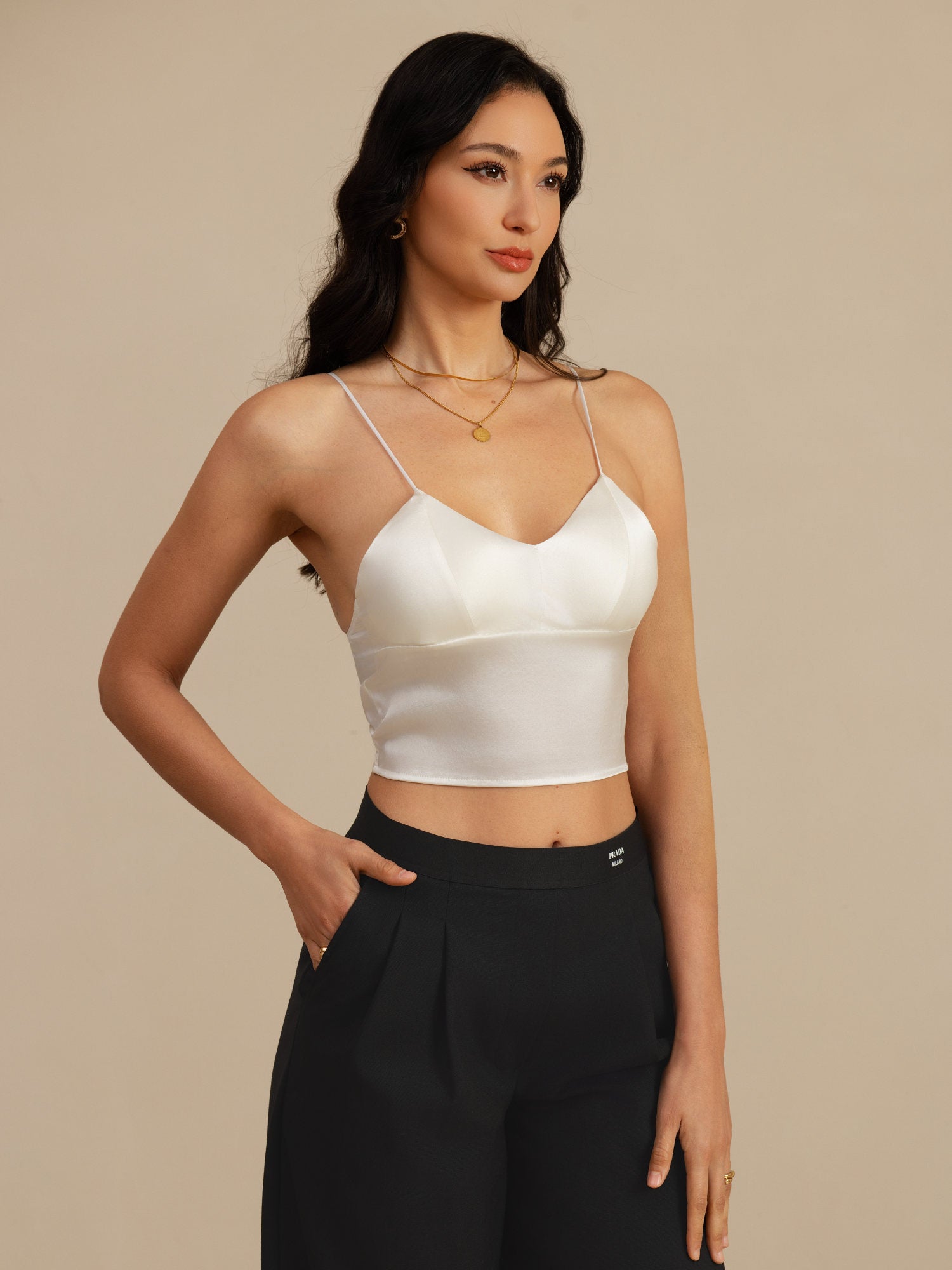 [أبيض] SilkSilky-SA Spaghetti Strap V Neck كامي 001