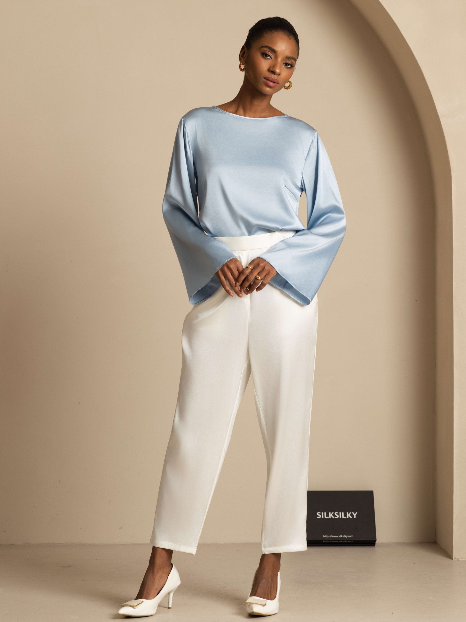 [أزرق رمادي] SilkSilky-SA 19Momme الحرير الأكمام الطويلة رقبة مستديرة بلوزة 009