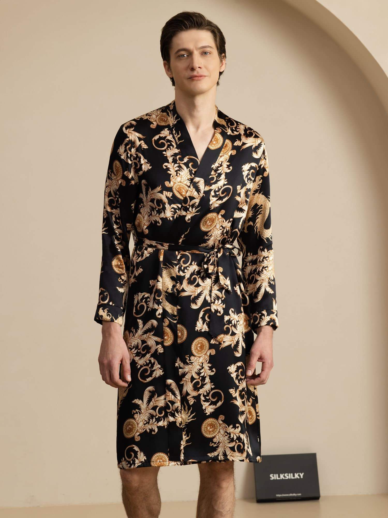 [التنين الأسود] SilkSilky-SA Long Sleeve رداء الحمام الرجالي 001