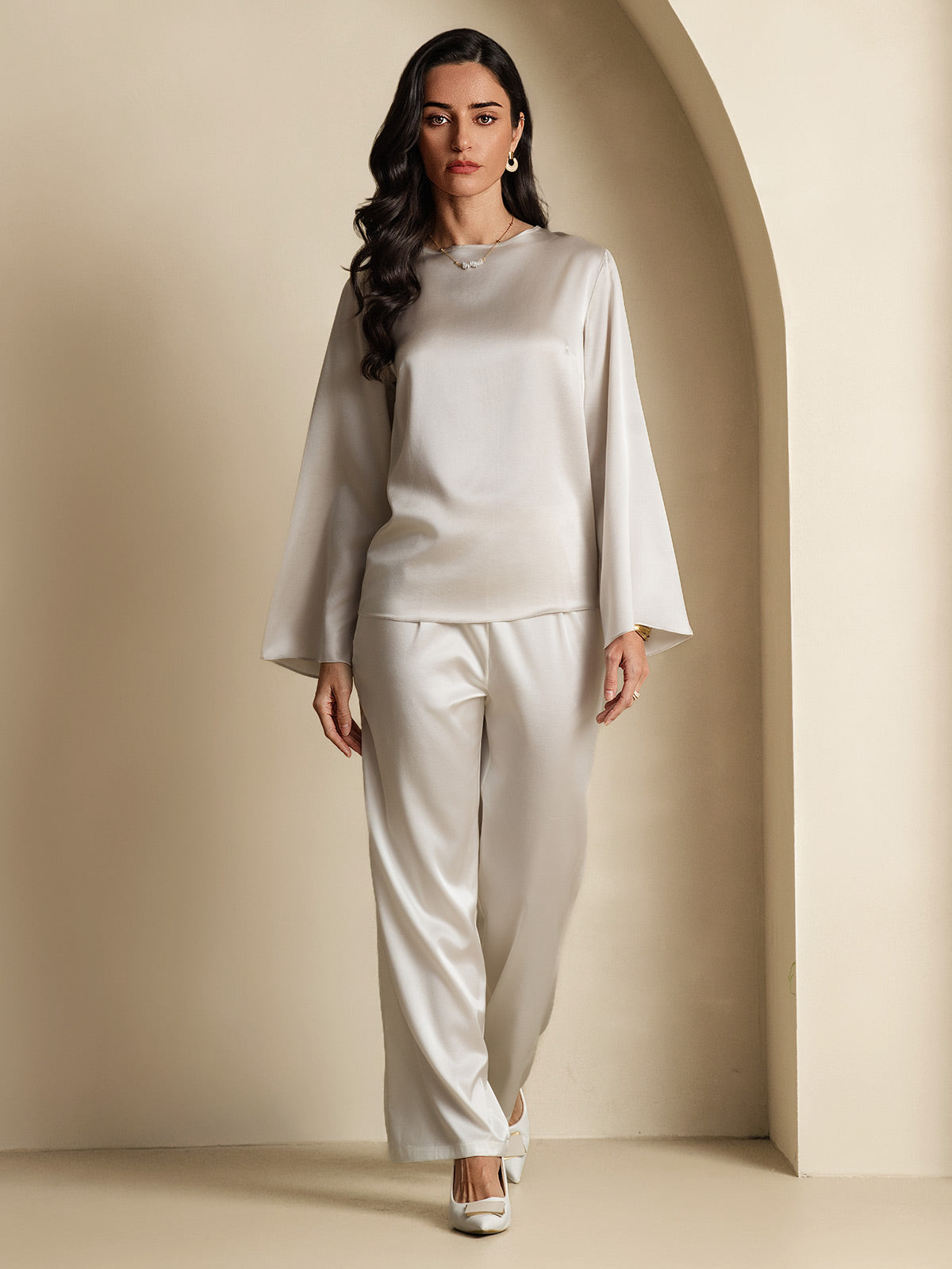 [رمادي فاتح] SilkSilky-SA 19Momme الحرير رقبة مستديرة تي شيرت نسائية 006,