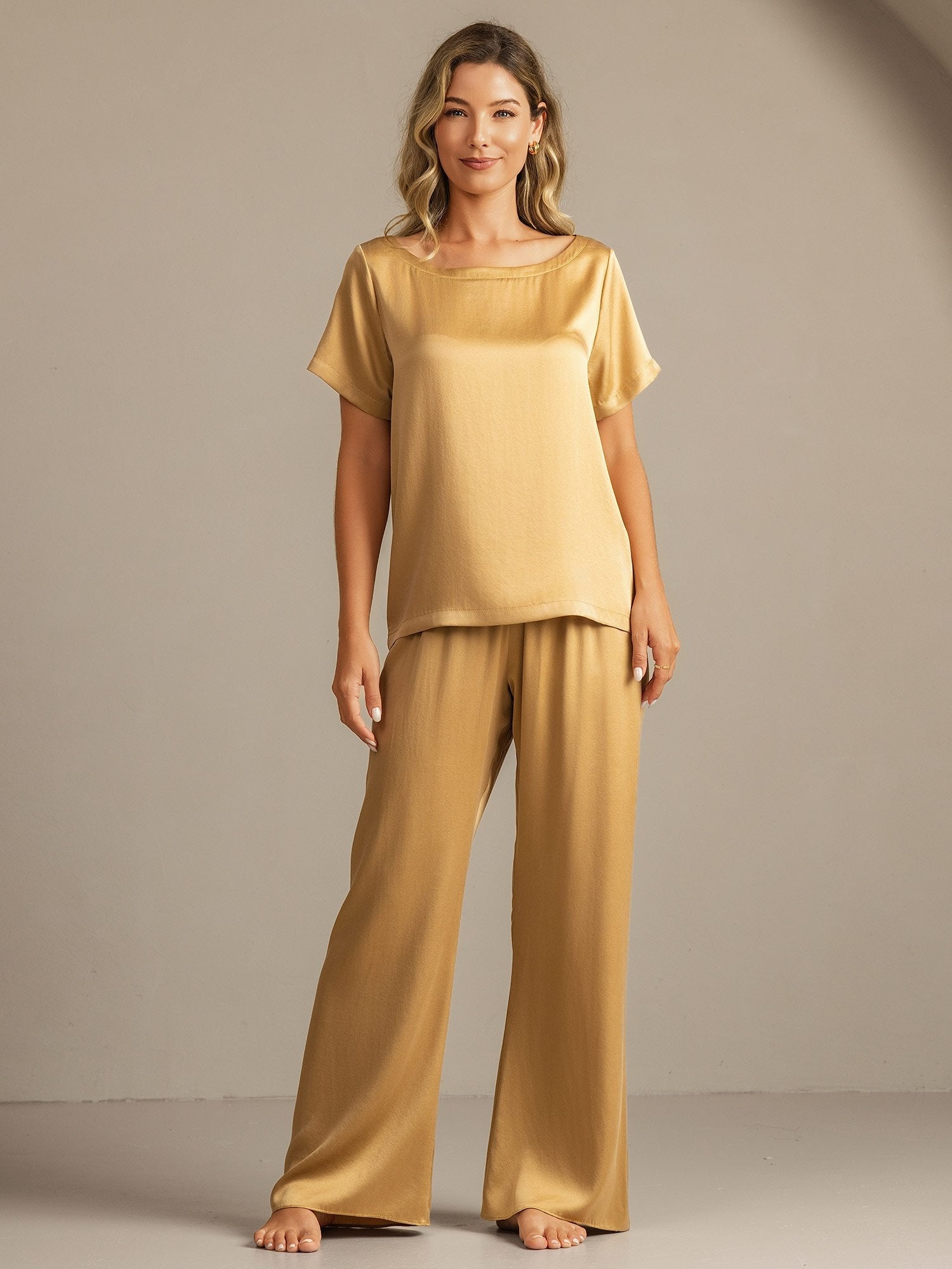 [تان(بنيفاتح)] SilkSilky-SA 19Momme الحرير Womens Pajamas 008