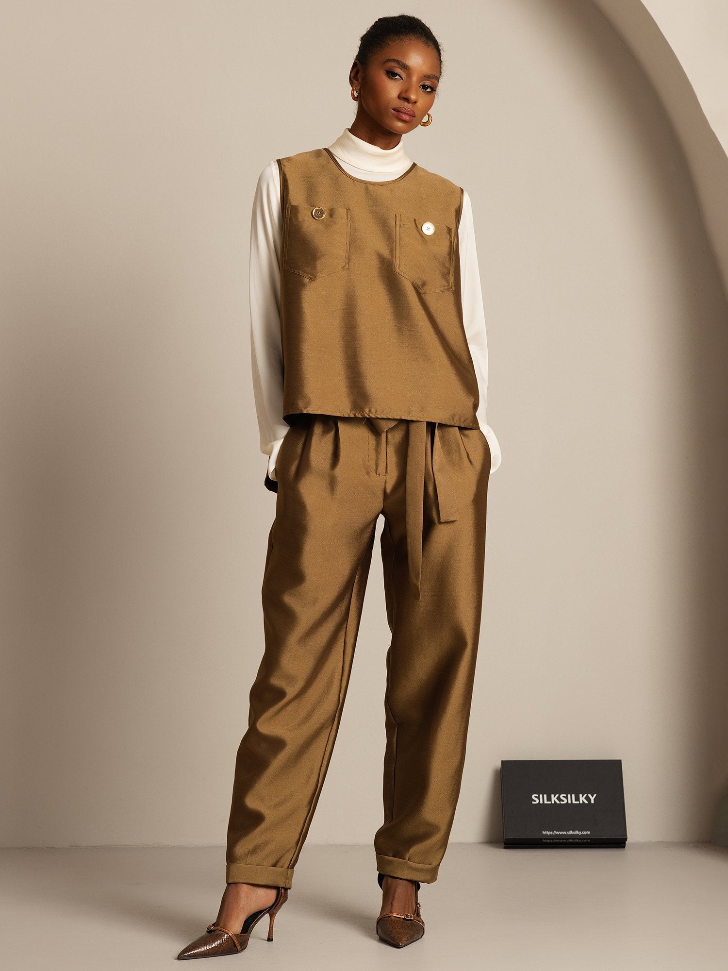 [برونزي] SilkSilky-SA 32Momme الحرير Womens Vest 005,