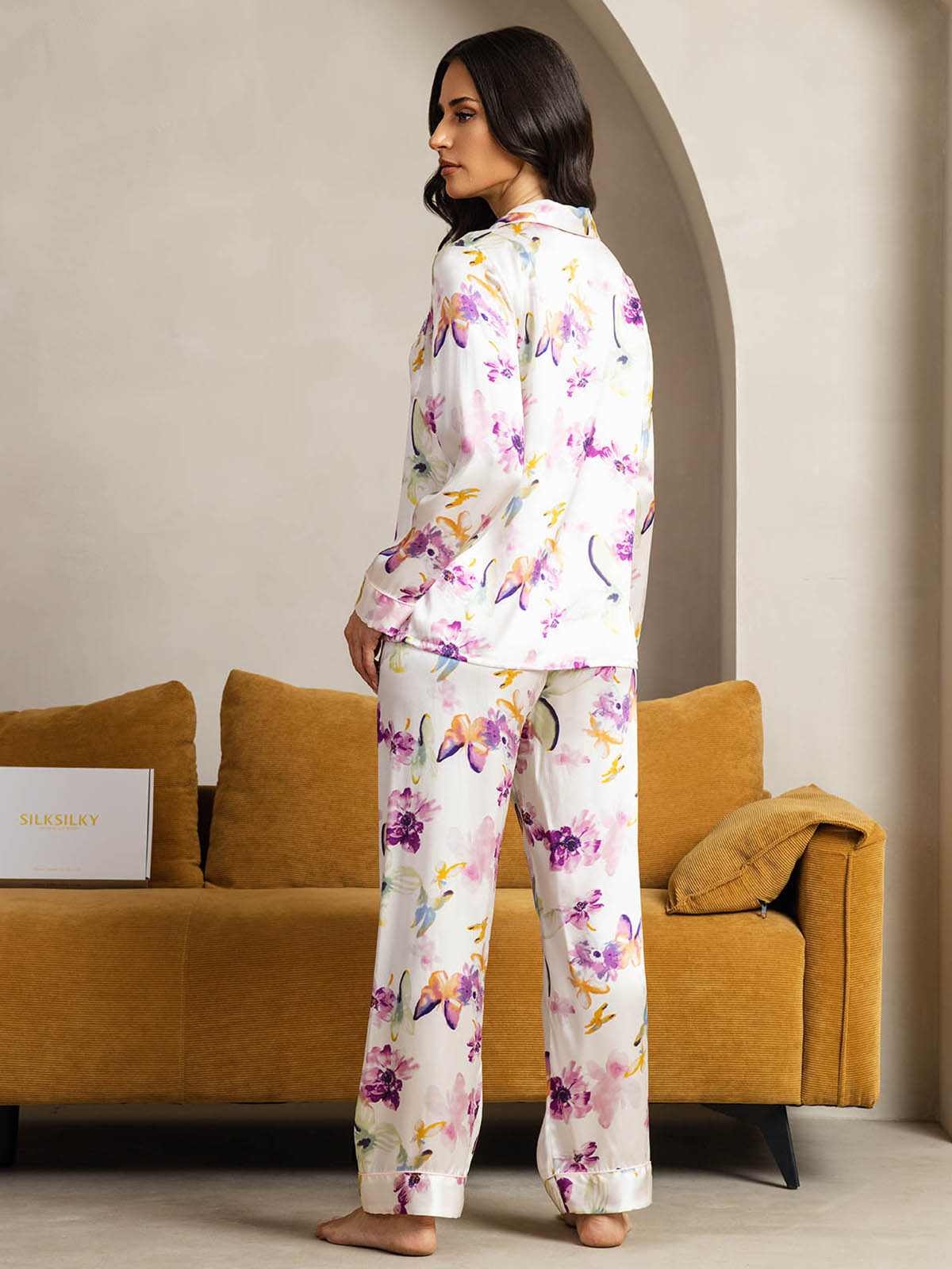 [زهور مائية] SilkSilky-SA الحرير الخالص Womens Pajamas 002