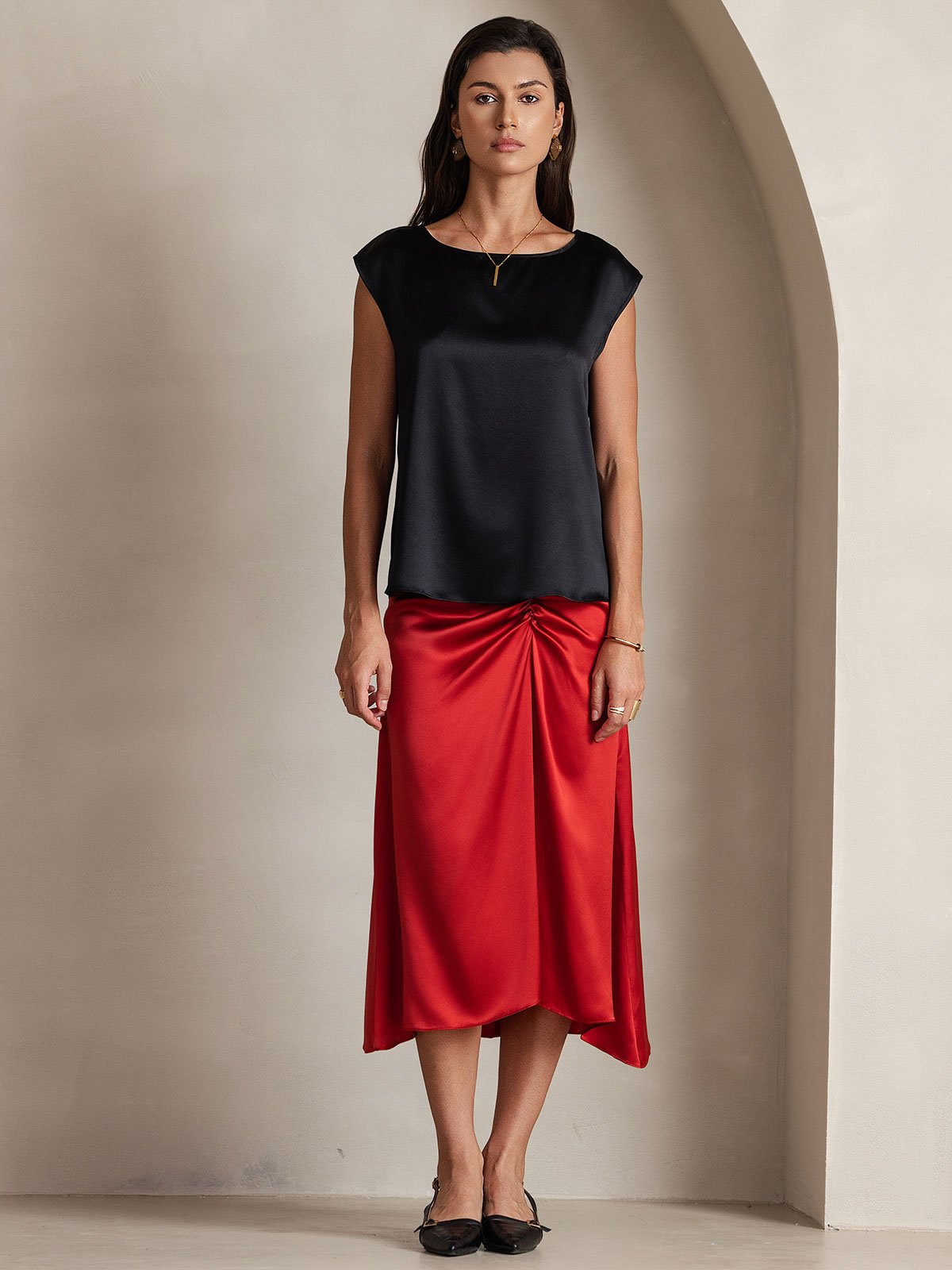 [أسود] SilkSilky-SA 19Momme الحرير رقبة مستديرة تي شيرت نسائية 004,