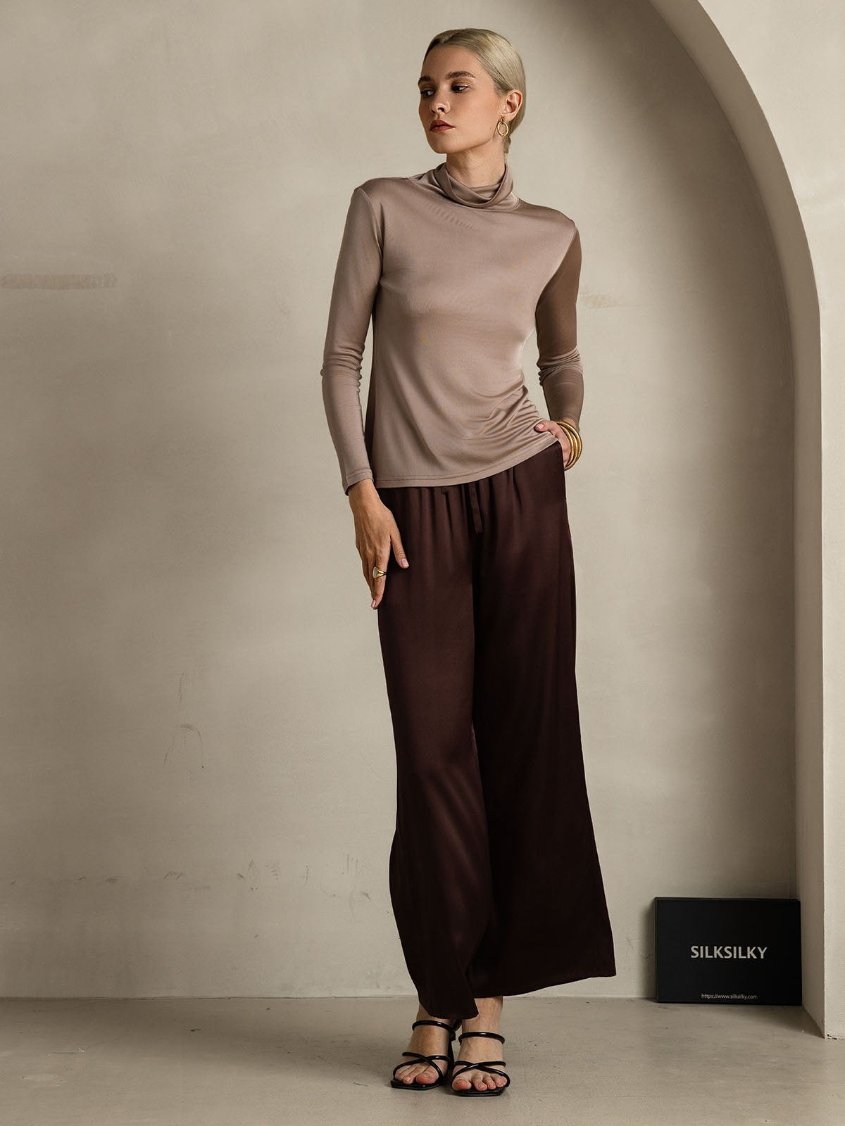 [الكاكي] SilkSilky-SA الأكمام الطويلة ياقة مدورة تي شيرت نسائية 006