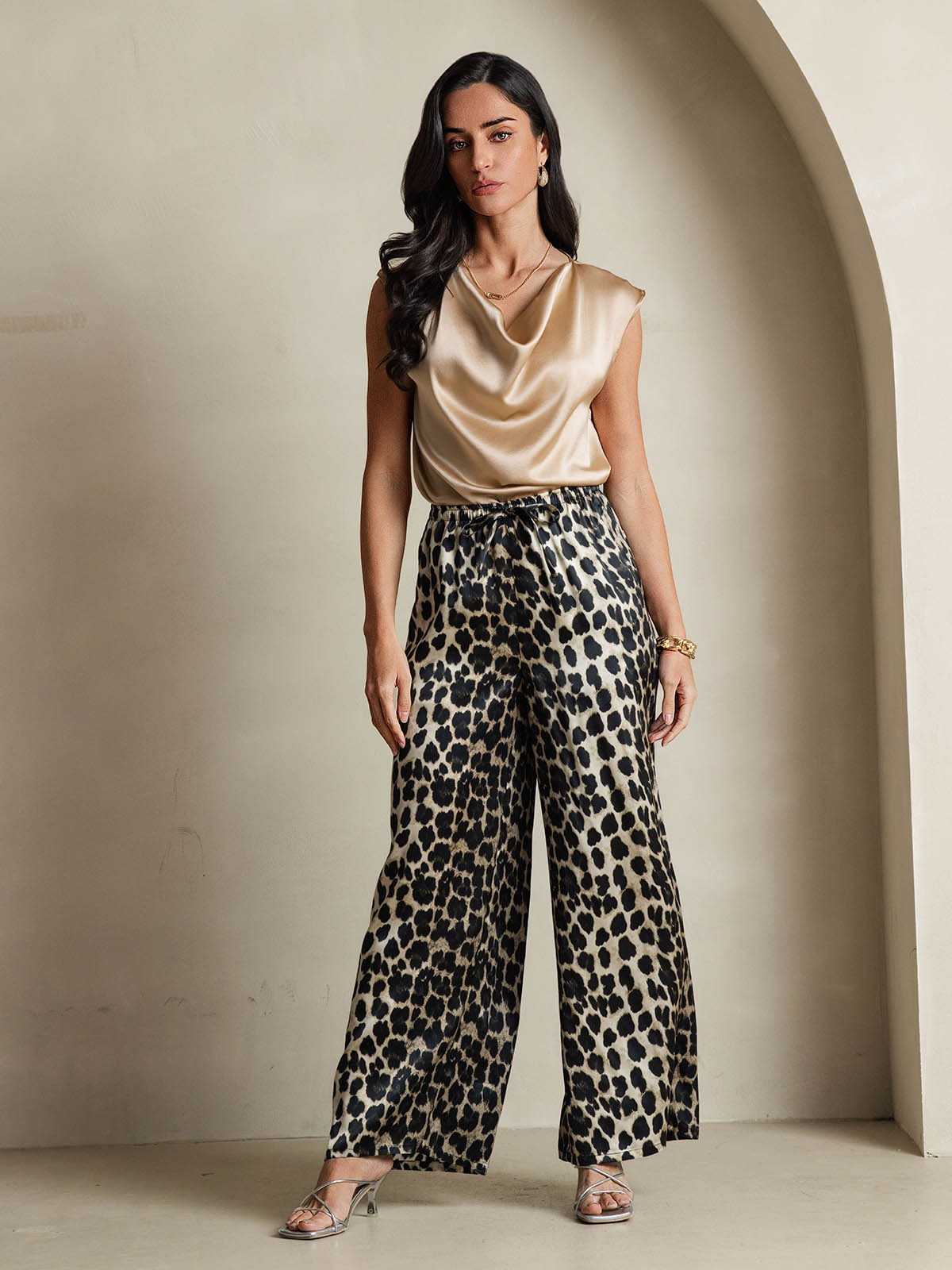 [شامبانيا] SilkSilky-SA 19Momme الحرير فتحة عنق بثنيات ملفوفة تي شيرت نسائية 008,