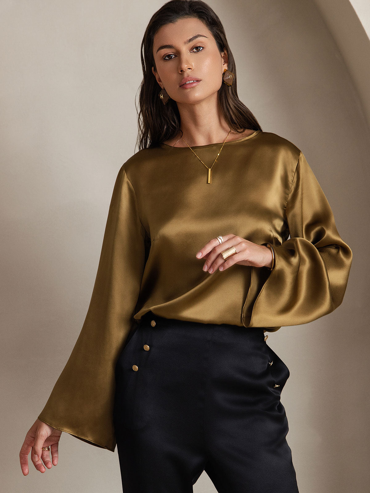 [بني] SilkSilky-SA 19Momme الحرير رقبة مستديرة تي شيرت نسائية 001,