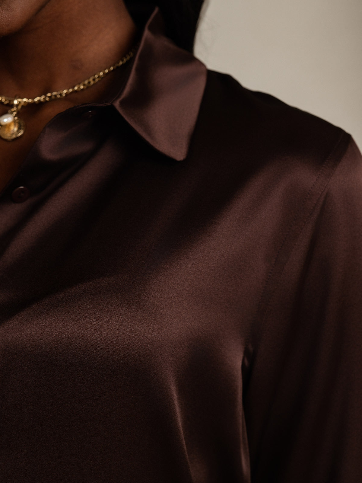 [بني] SilkSilky-SA الحرير Lapel Collar بلايز نسائية 008