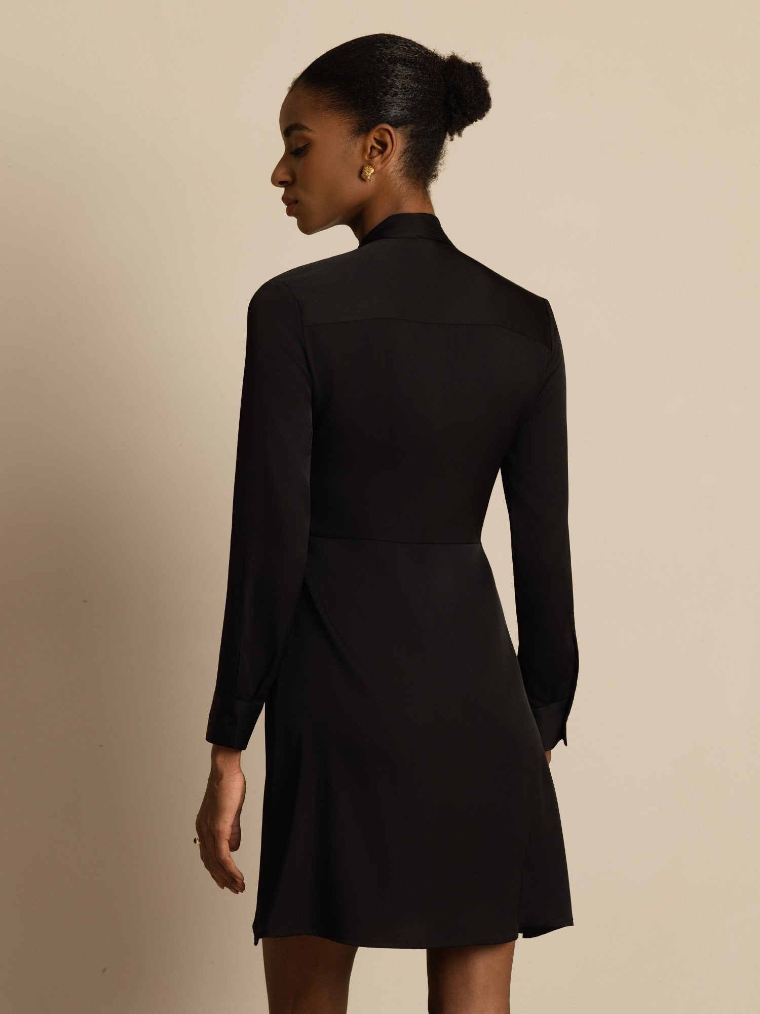 [أسود] SilkSilky-SA 19Momme الحرير الأكمام الطويلة ياقة قابلة للربط فساتين نسائية 002