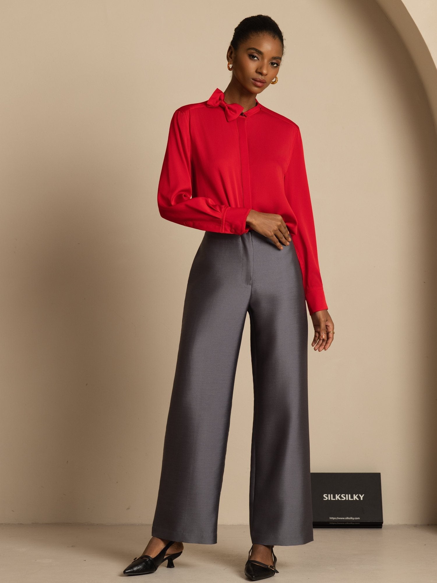 [خمر] SilkSilky-SA 19Momme الحرير الأكمام الطويلة ياقة القاع بلوزة 008