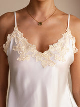 [أبيض] SilkSilky-SA Sleeveless V Neck كامي 004