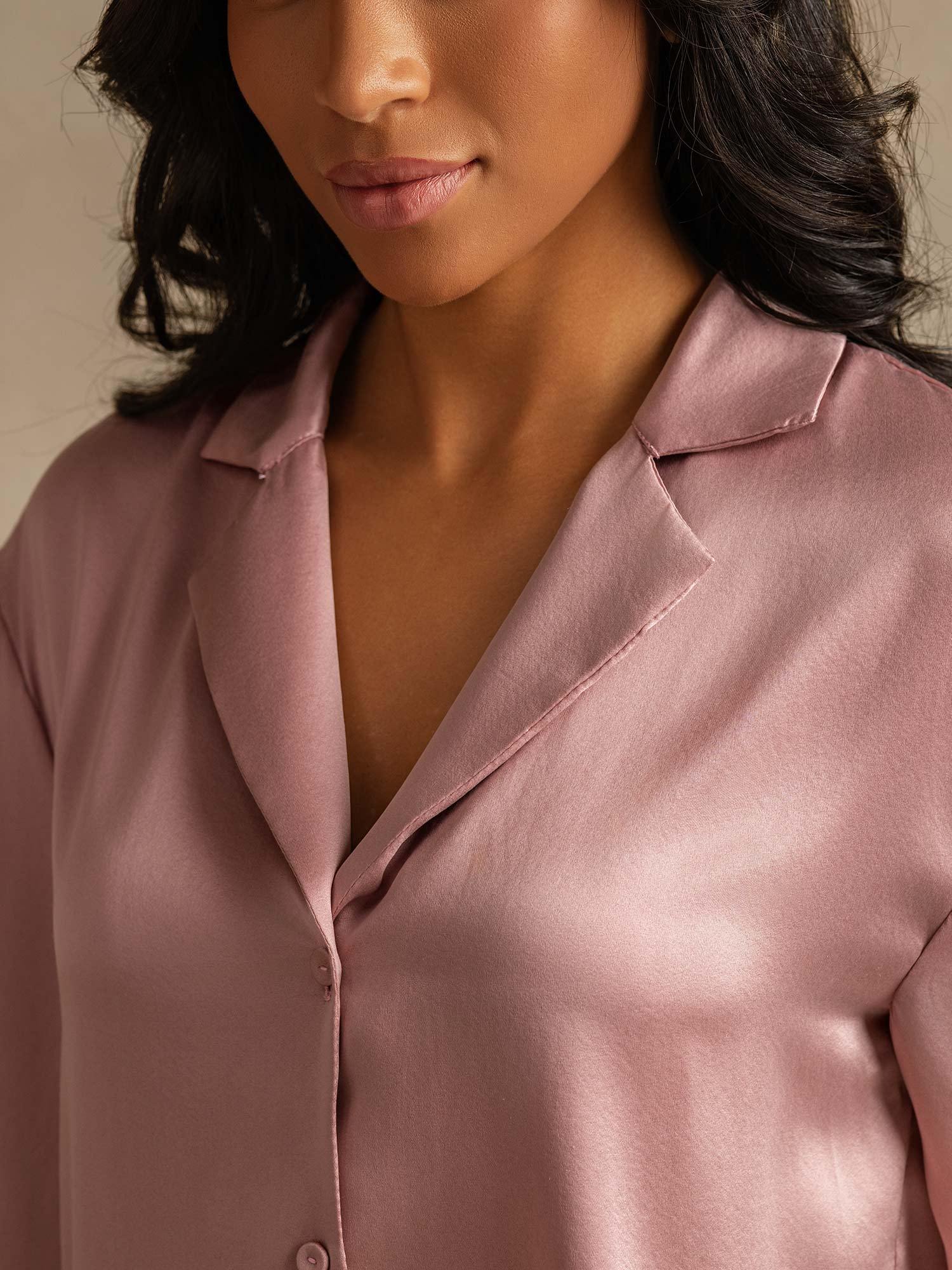 [بشرة الخوخ] SilkSilky-SA 19Momme الحرير الخالص نصف الأكمام Notch Collar طقم بيجامة نسائي 004