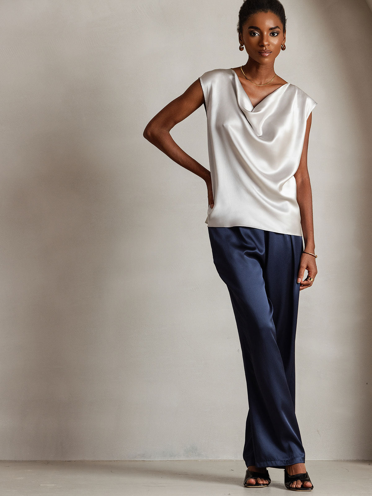 [رمادي فاتح] SilkSilky-SA 19Momme الحرير فتحة عنق بثنيات ملفوفة تي شيرت نسائية 003,