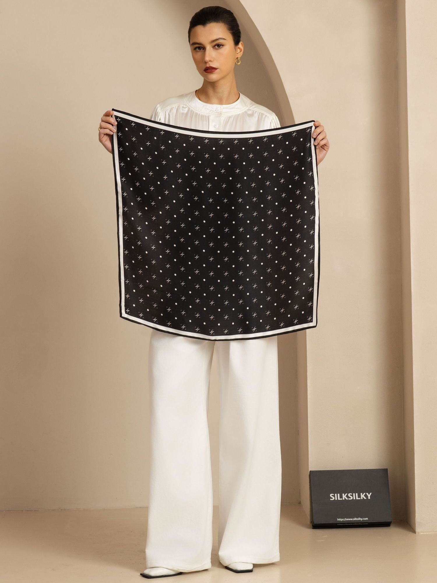 [P105] SilkSilky-SA Pure Silk Scarf 005