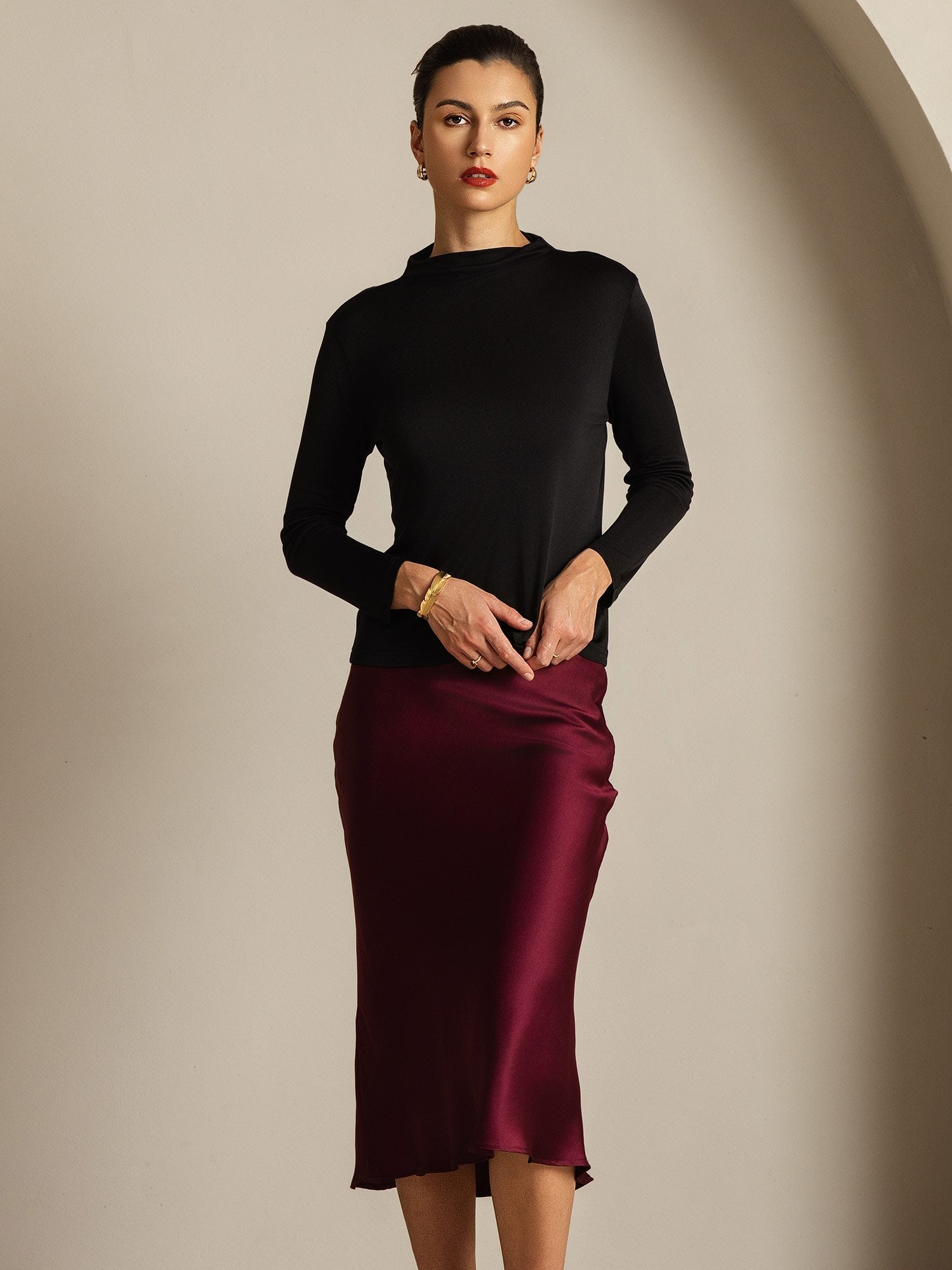 [أسود] SilkSilky-SA الحرير الخالص Mock تي شيرت نسائية 007
