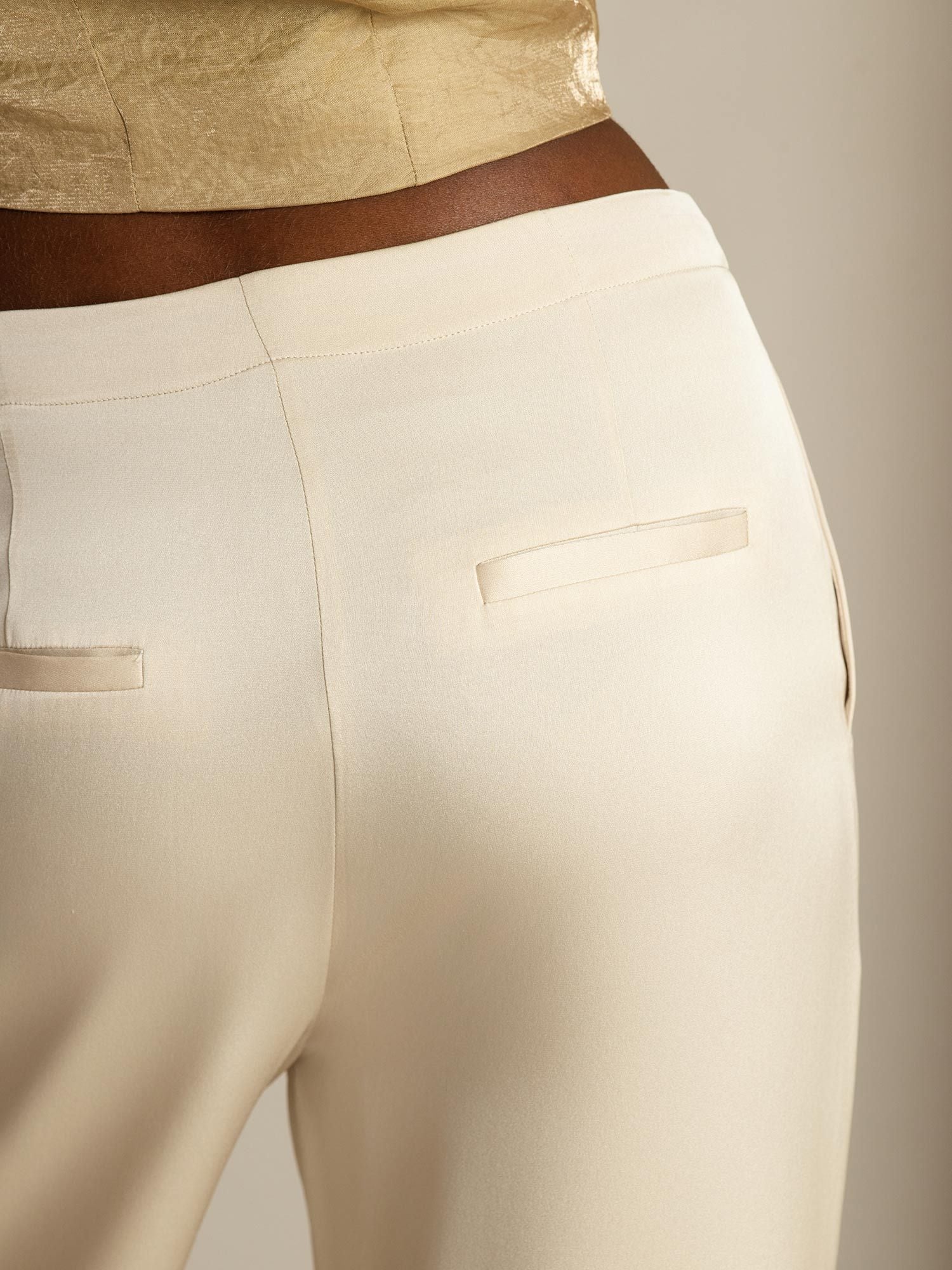 [اللون البيج] SilkSilky-SA 19Momme الحرير Womens Pants 005