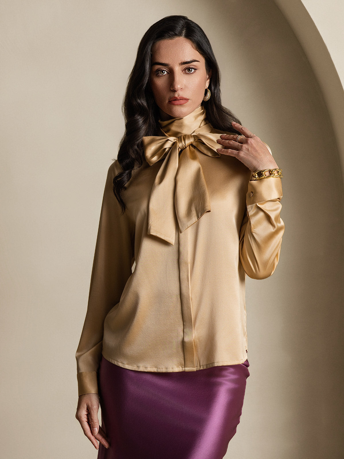 [شامبانيا] SilkSilky-SA 19Momme الحرير الأكمام الطويلة تعادل الرقبة بلوزة 003