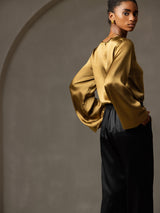 [بني] SilkSilky-SA Long Sleeve Boat Neck بلوزة 006