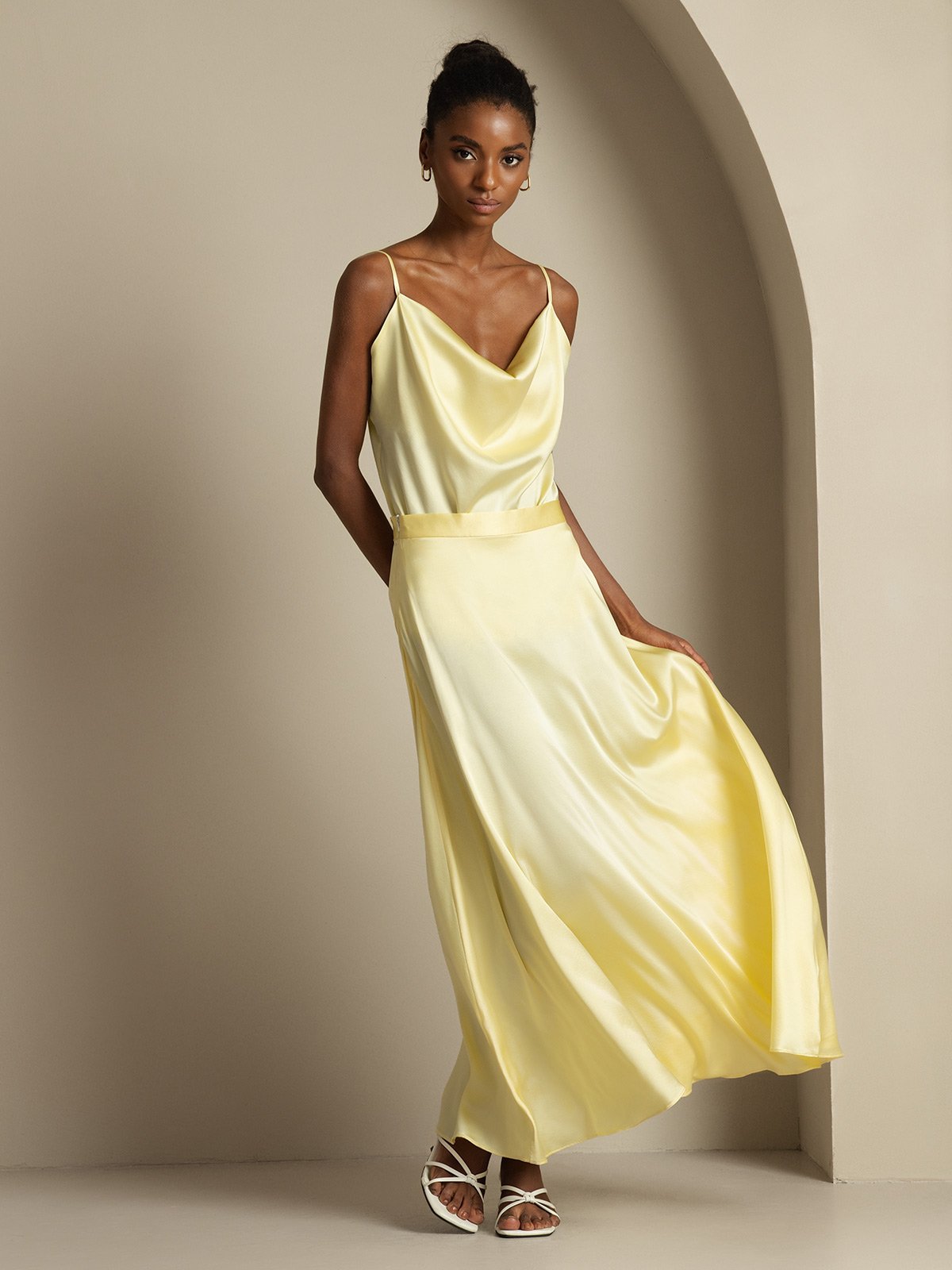 [أصفر فاتح] SilkSilky-SA 19Momme الحرير فتحة عنق بثنيات ملفوفة Women''s Outfit Sets 006,