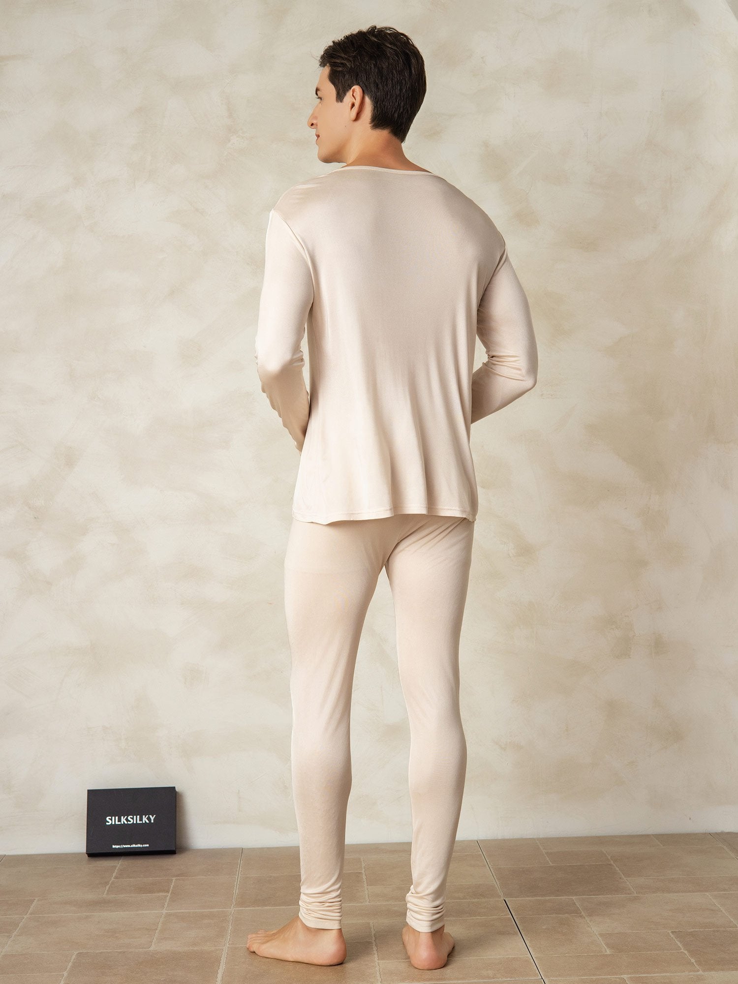 [تان(بنيفاتح)] SilkSilky-SA الحرير Mens Pajamas 002