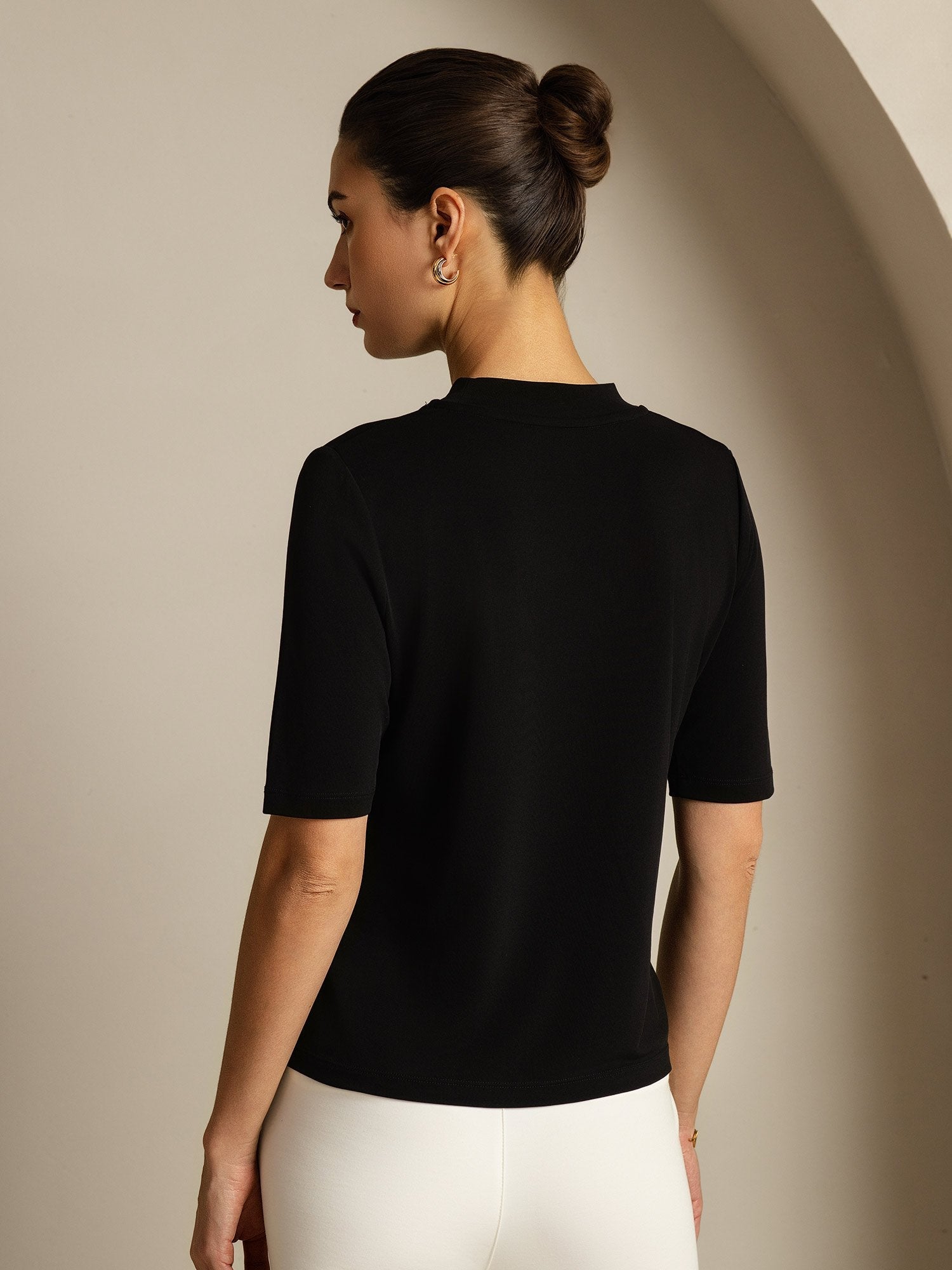[أسود] SilkSilky-SA Half Sleeve Crew Neck تي شيرت نسائية 002