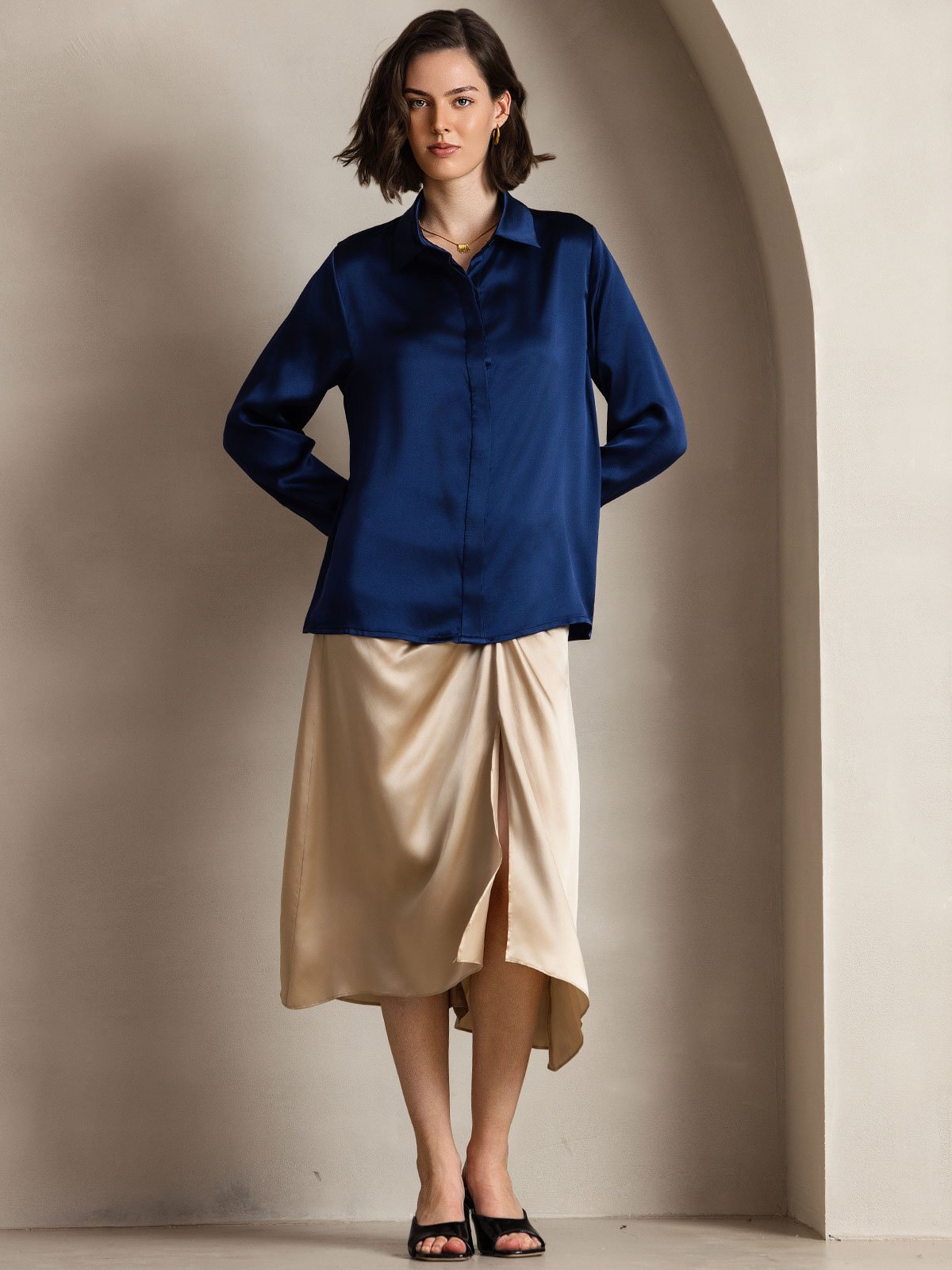 [أزرق غامق] SilkSilky-SA 19Momme الحرير الأكمام الطويلة Lapel Collar بلايز نسائية 004