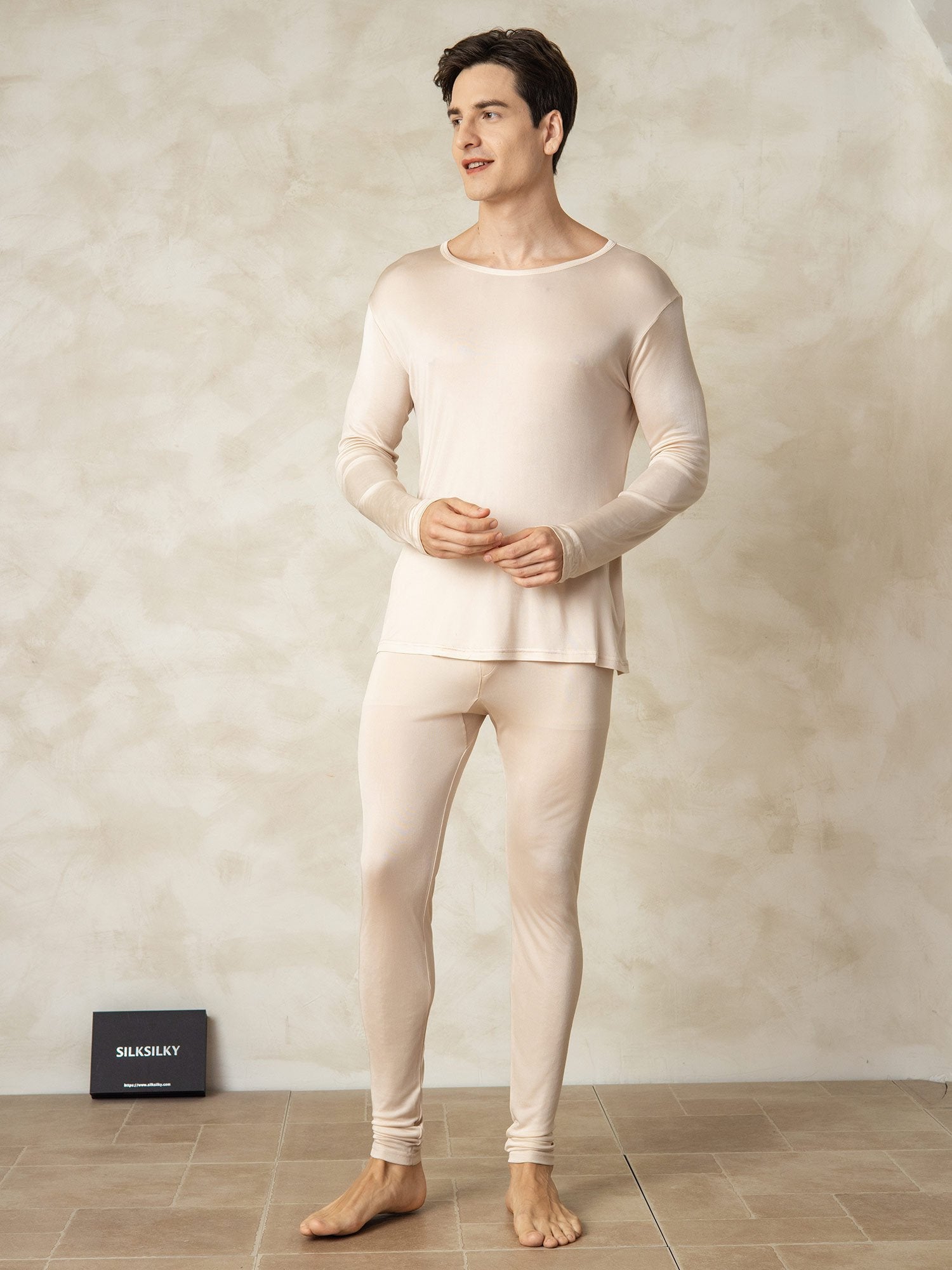 [تان(بنيفاتح)] SilkSilky-SA الحرير Mens Pajamas 001