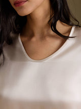 [اللون البيج] SilkSilky-SA Half Sleeve V Neck باس النوم 004