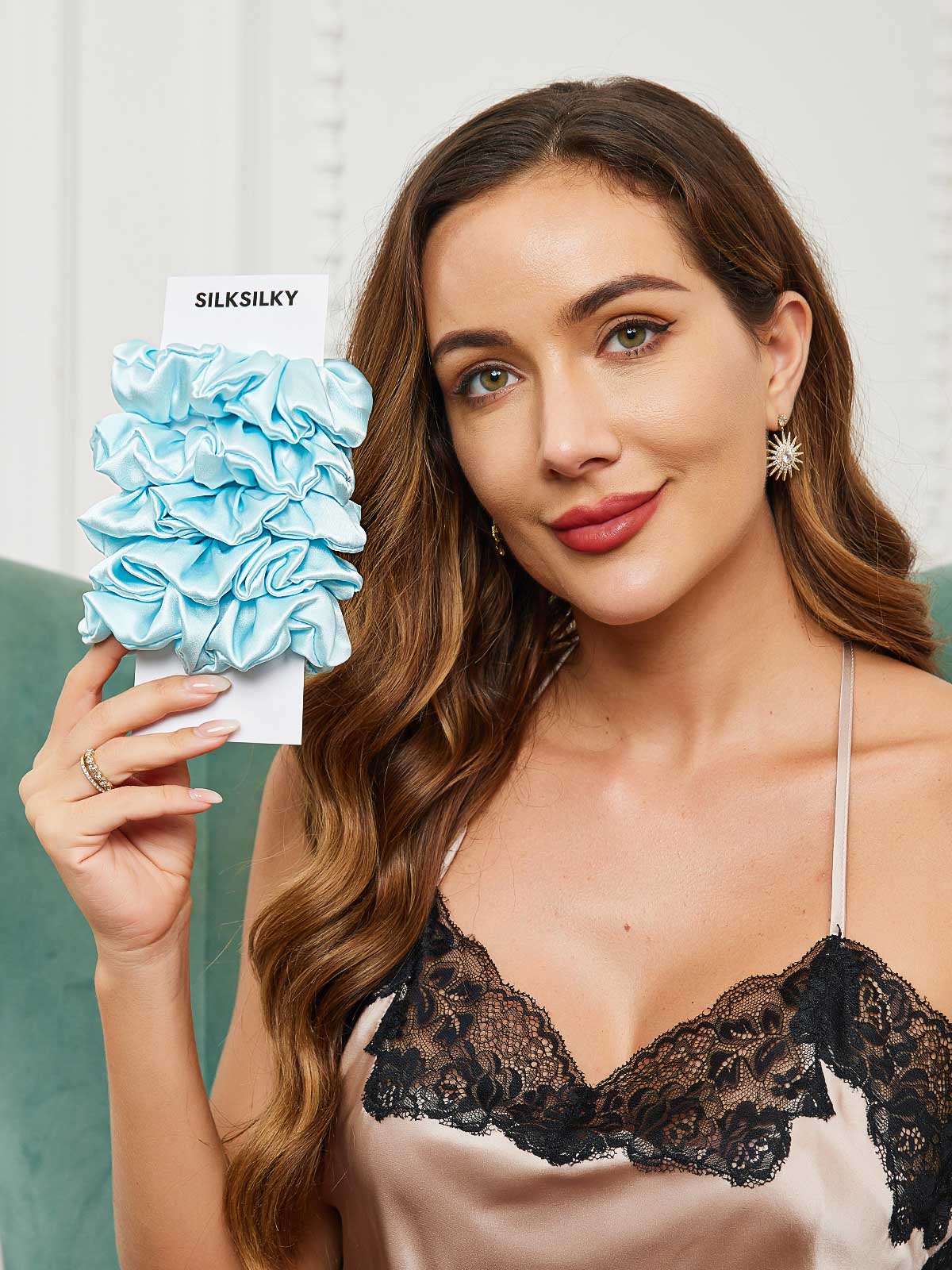 SilkSilky SA 19Momme الحرير الخالص Scrunchie أزرق 005