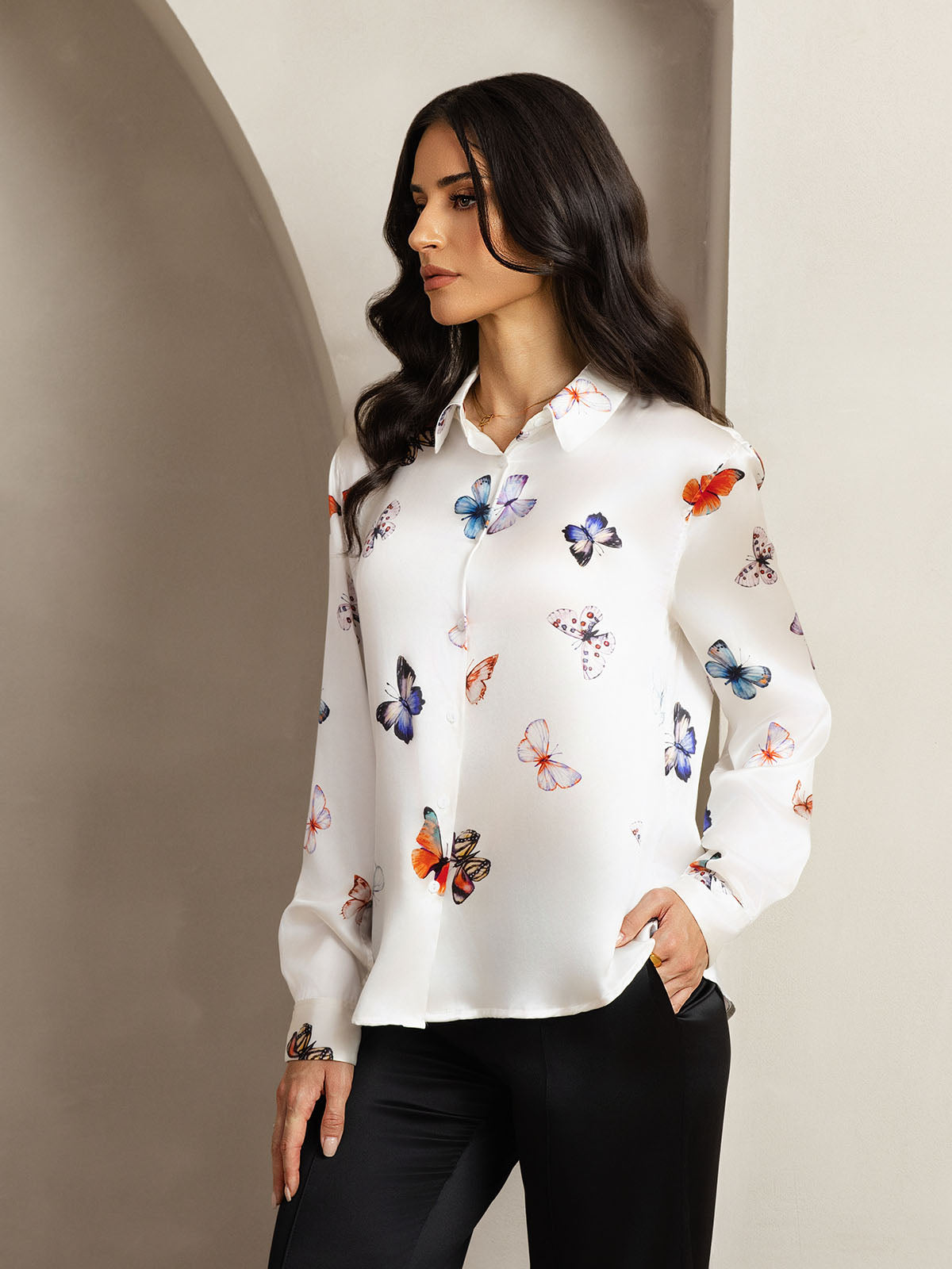 [فراشة بيضاء] SilkSilky-SA الحرير Lapel Collar بلايز نسائية 006