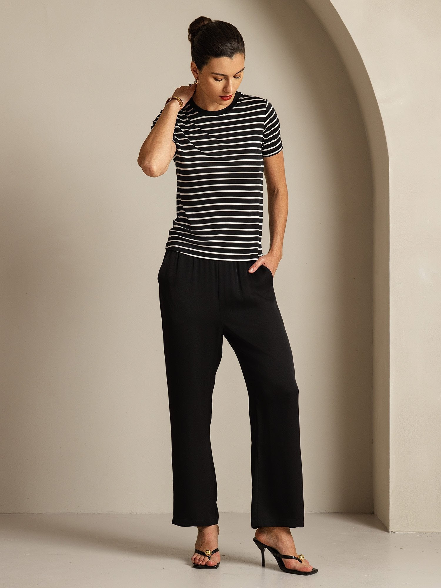 [شريطأسود] SilkSilky-SA الحرير الخالص رقبة مستديرة تي شيرت نسائية 007