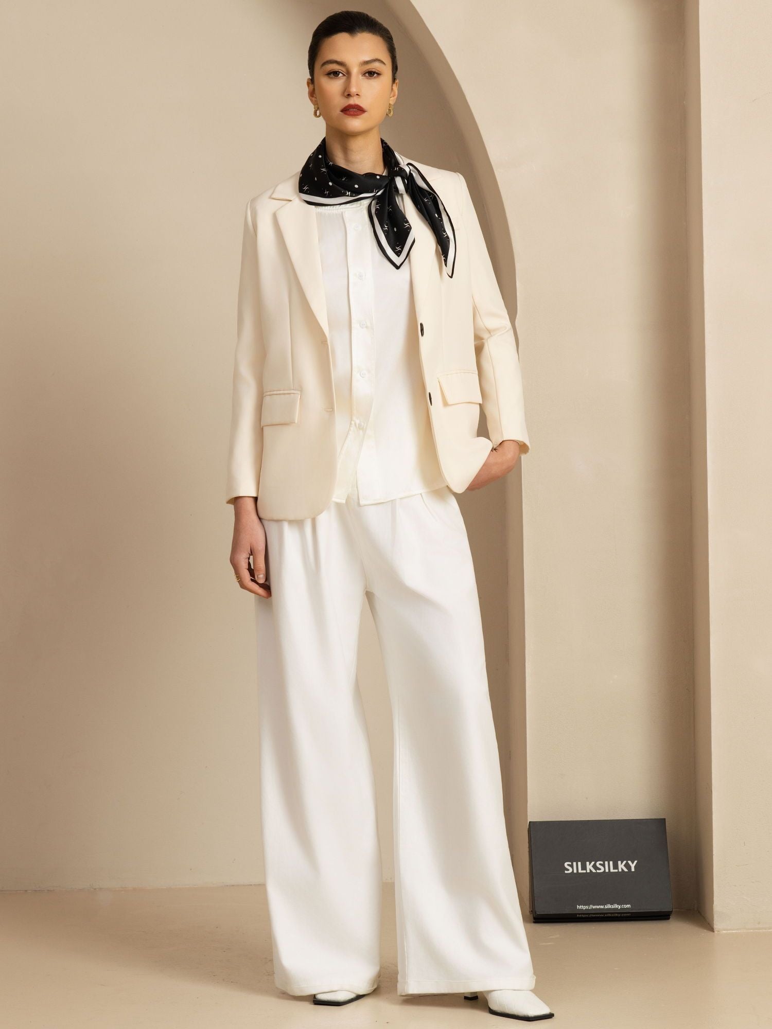 [P105] SilkSilky-SA Pure Silk Scarf 006