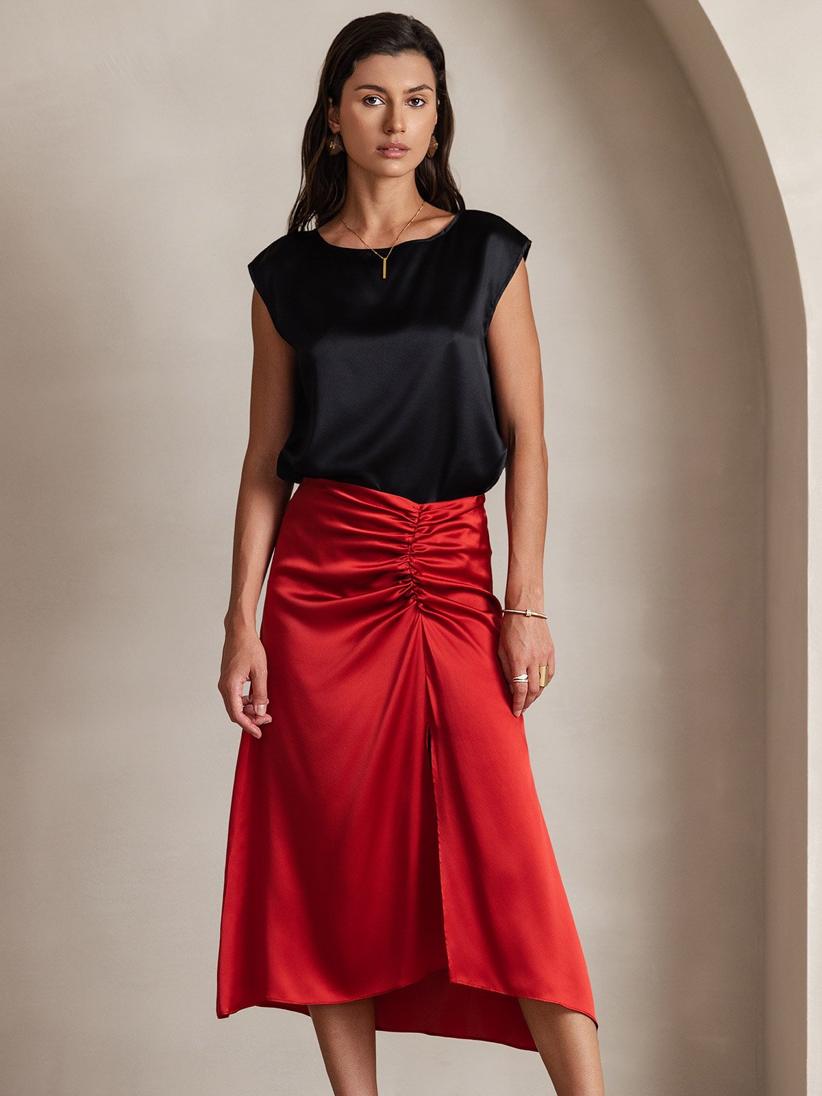 [أسود] SilkSilky-SA 19Momme الحرير رقبة مستديرة تي شيرت نسائية 003,