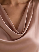 [توسكانا] SilkSilky-SA Short Sleeve Cowl Neck بلوزات نسائية 004