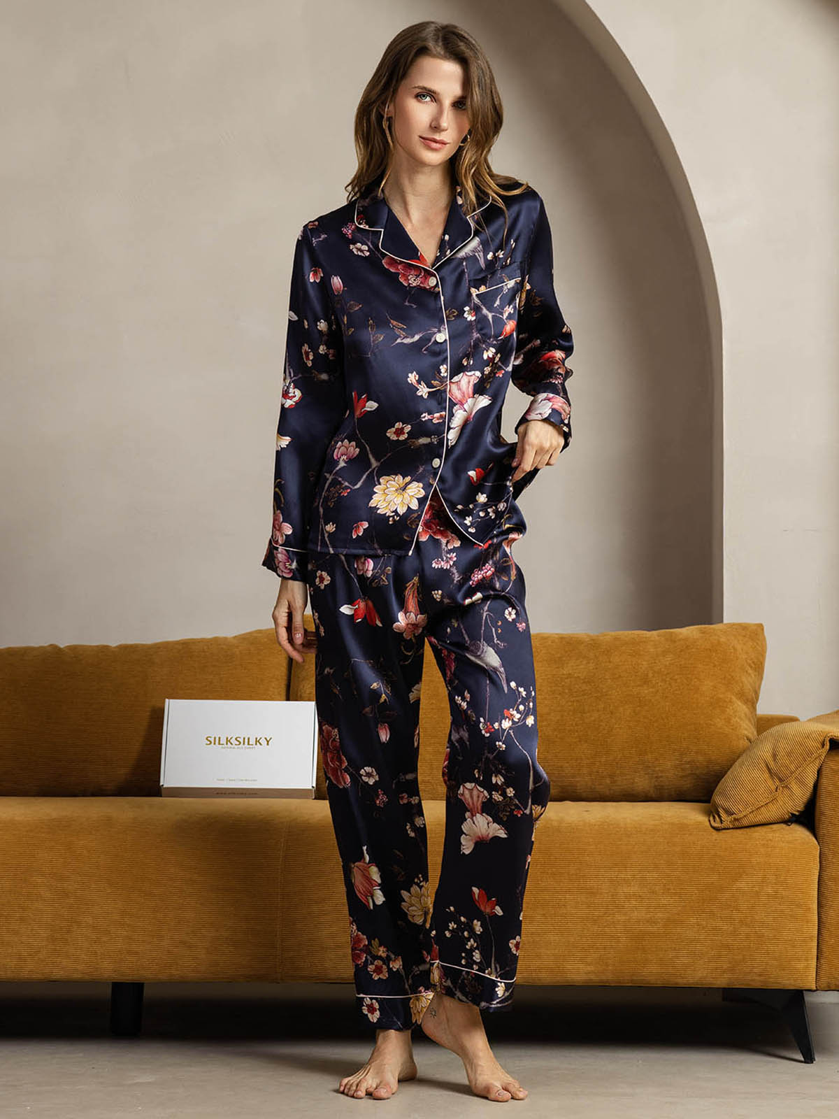 [زهري كحلي] SilkSilky-SA الحرير الخالص Womens Pajamas 001