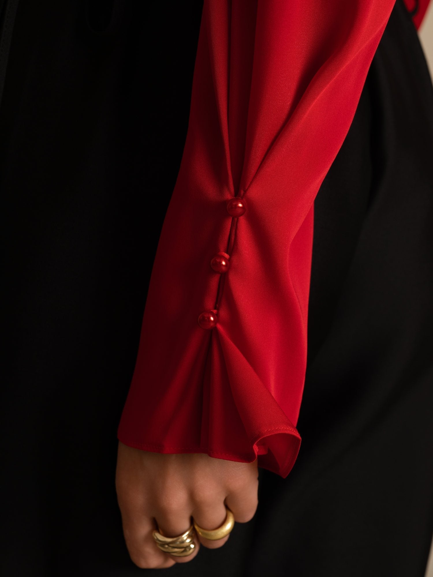 [خمر] SilkSilky-SA 19Momme الحرير الأكمام الطويلة رقبة على شكل حرف V بلوزة 007